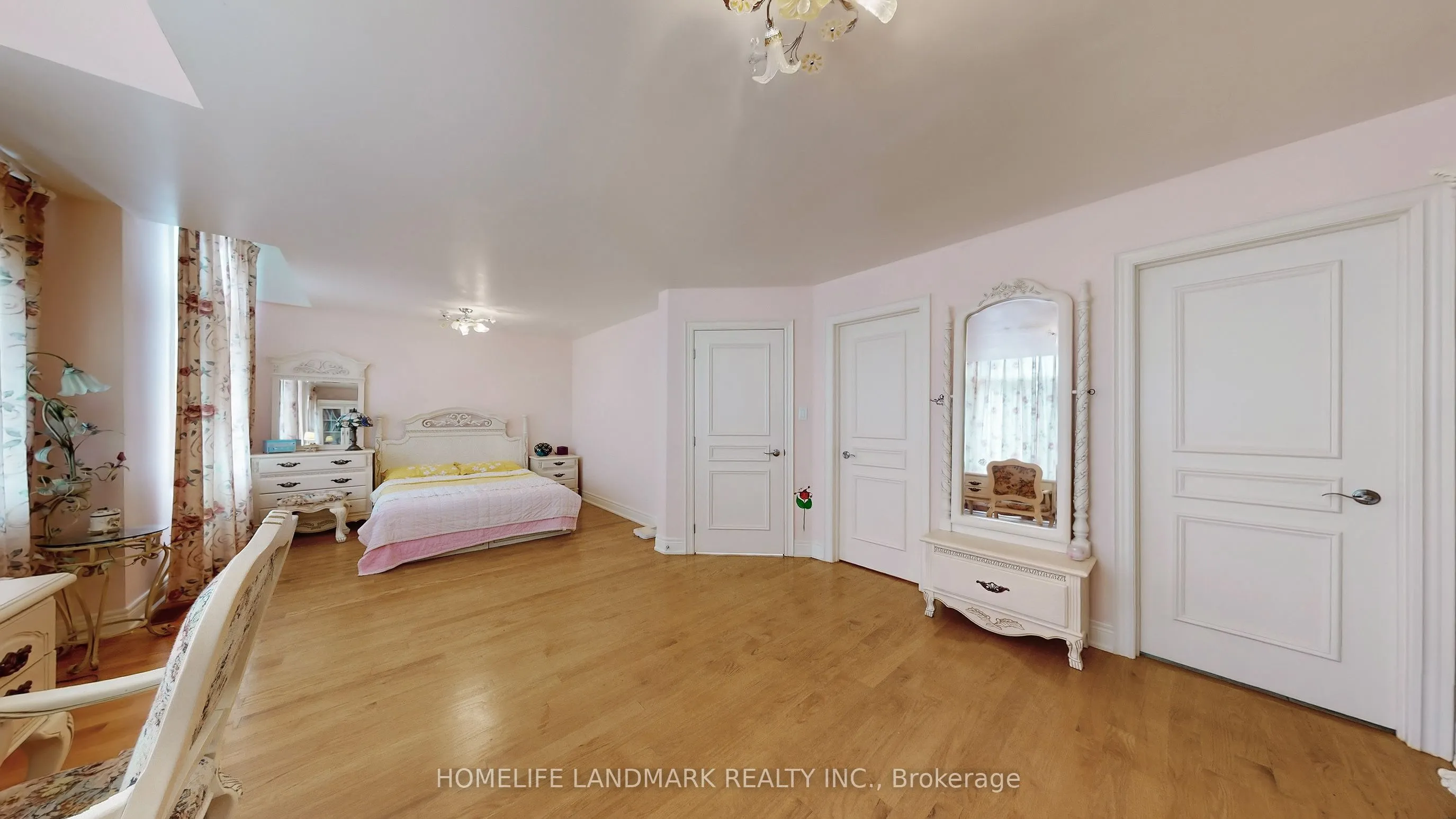 122 Norton Avenue