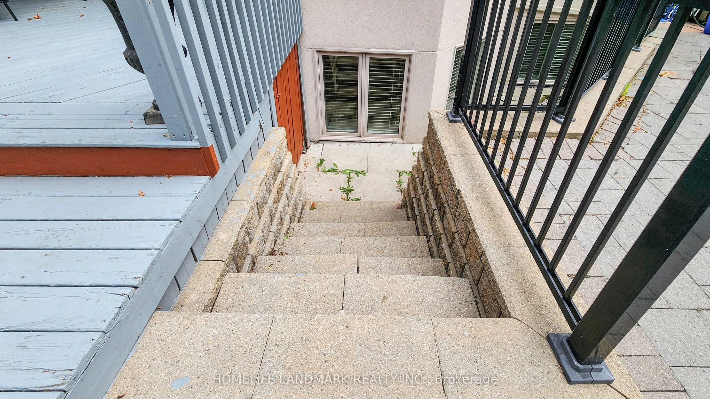 122 Norton Avenue