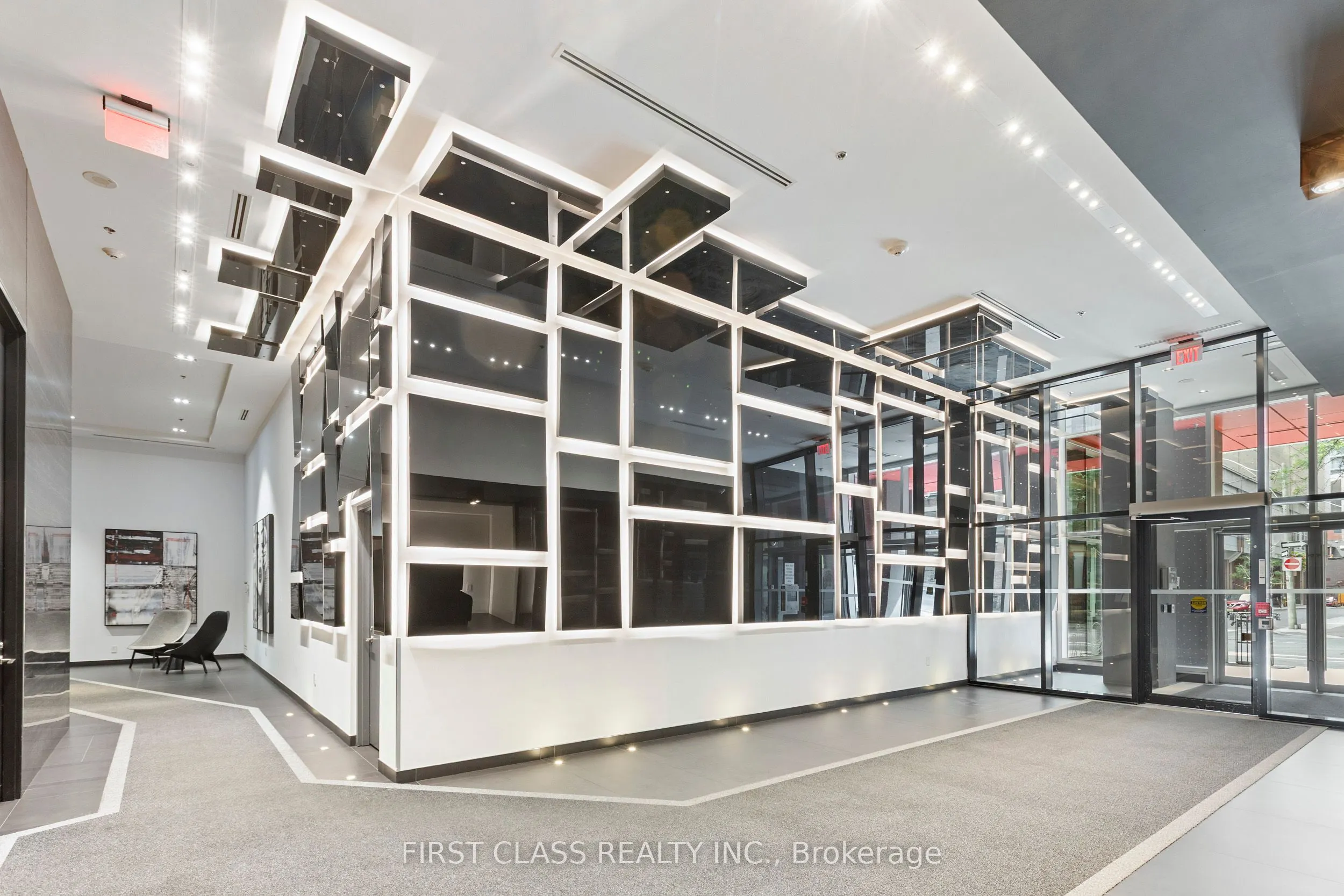 318 Richmond Street, #2408