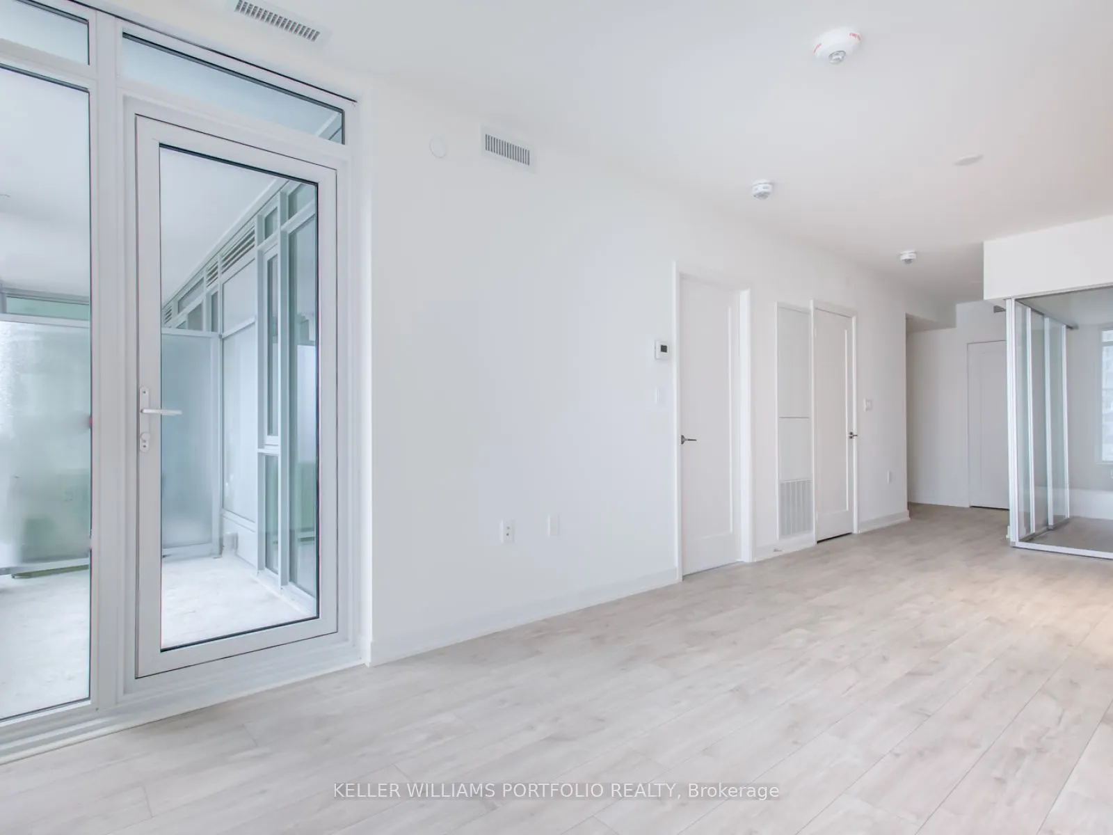 576 Front Street W, #503