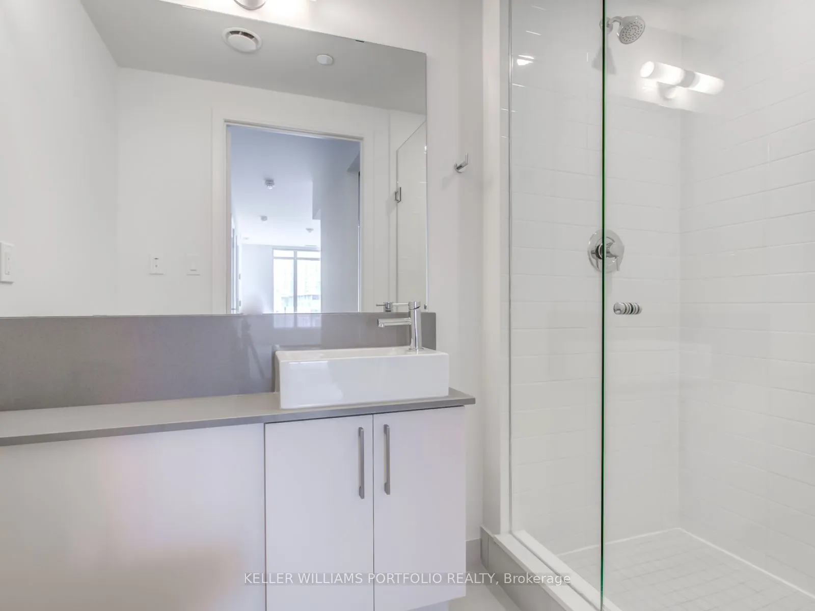 576 Front Street W, #503
