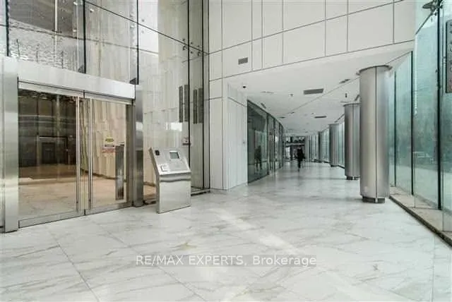 12 York Street, #3104