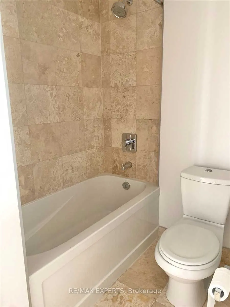 12 York Street, #3104