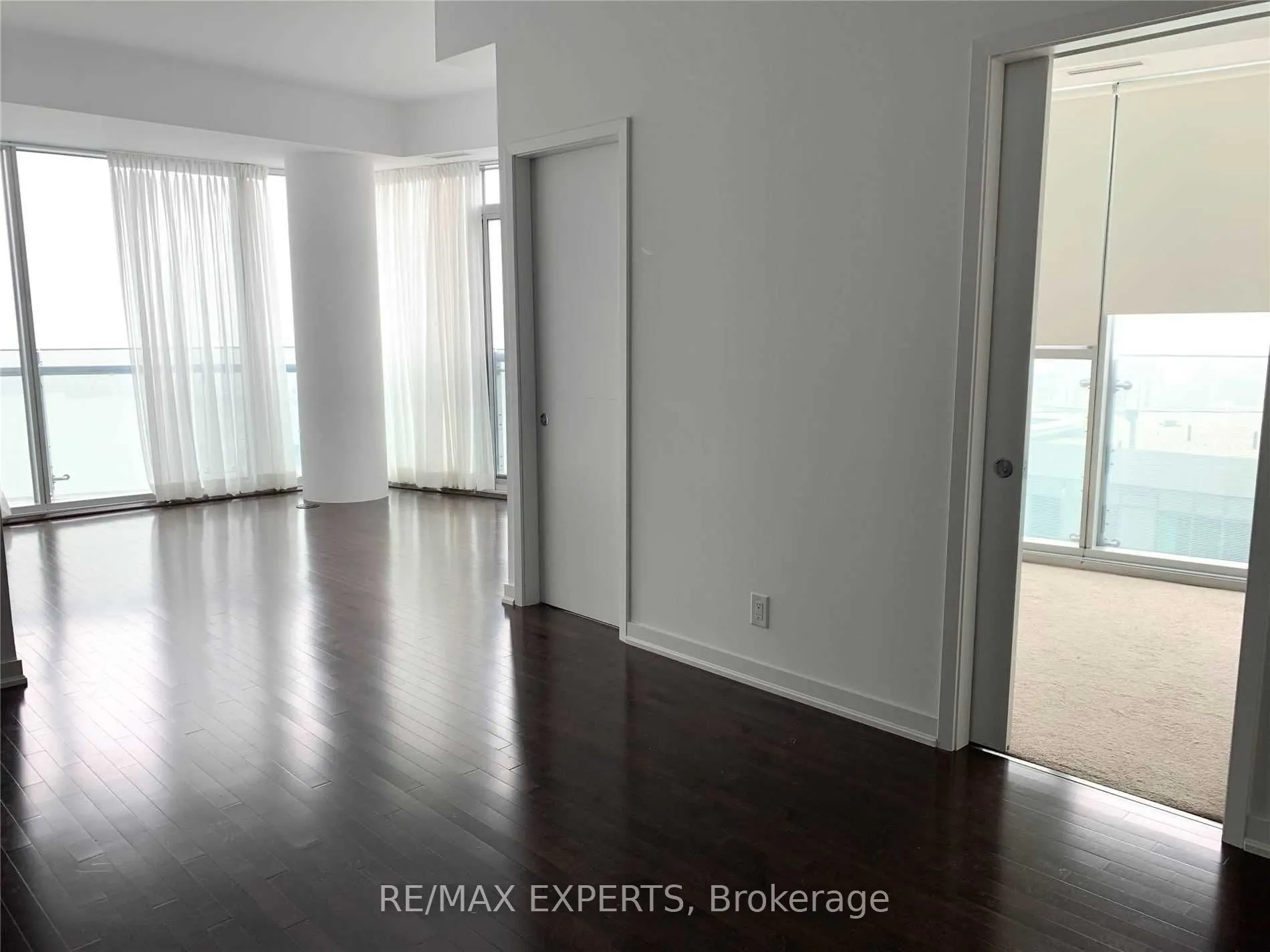 12 York Street, #3104