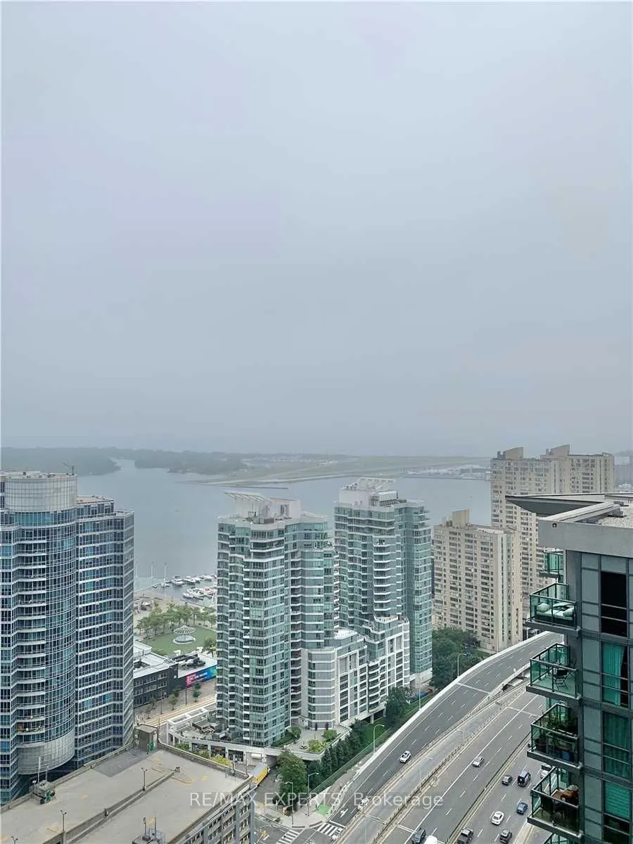 12 York Street, #3104