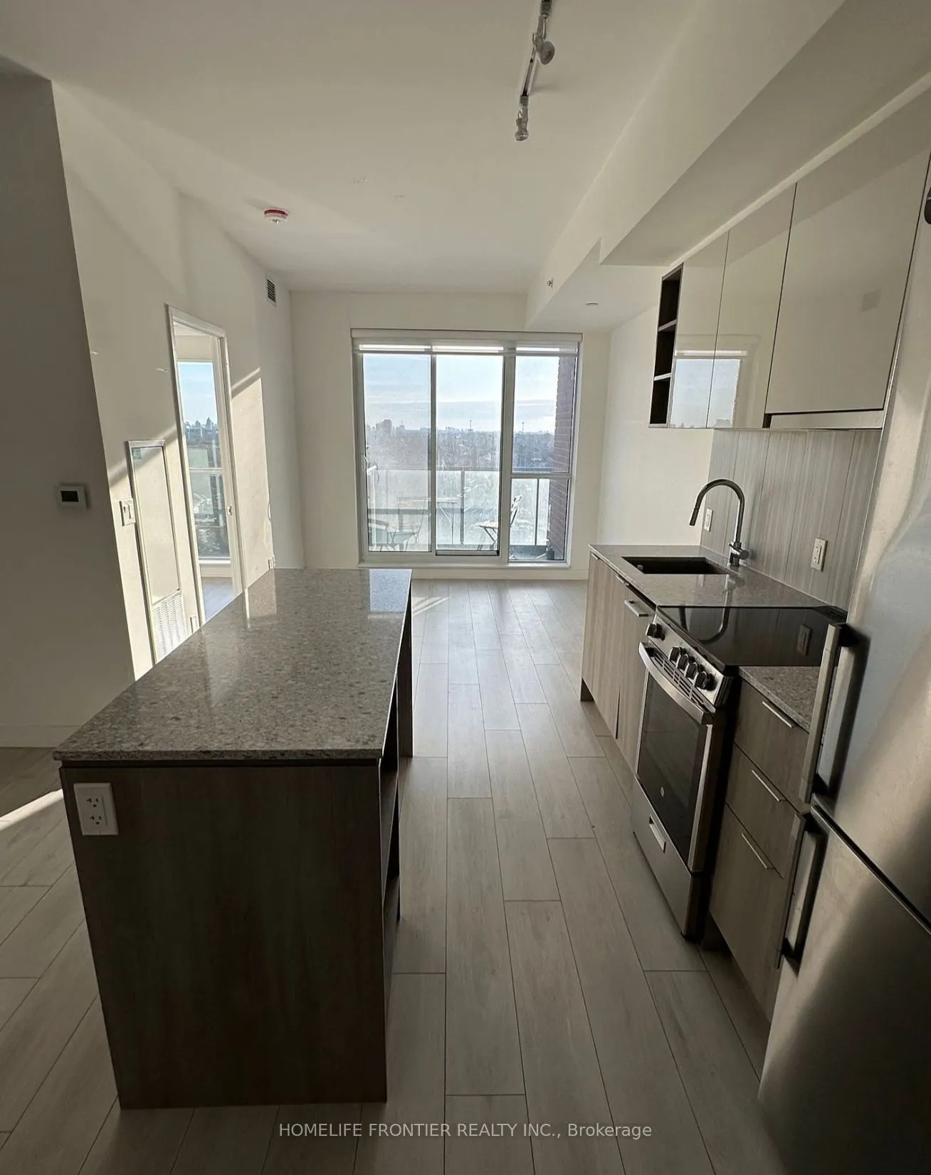 31 Tippett Road, #1213