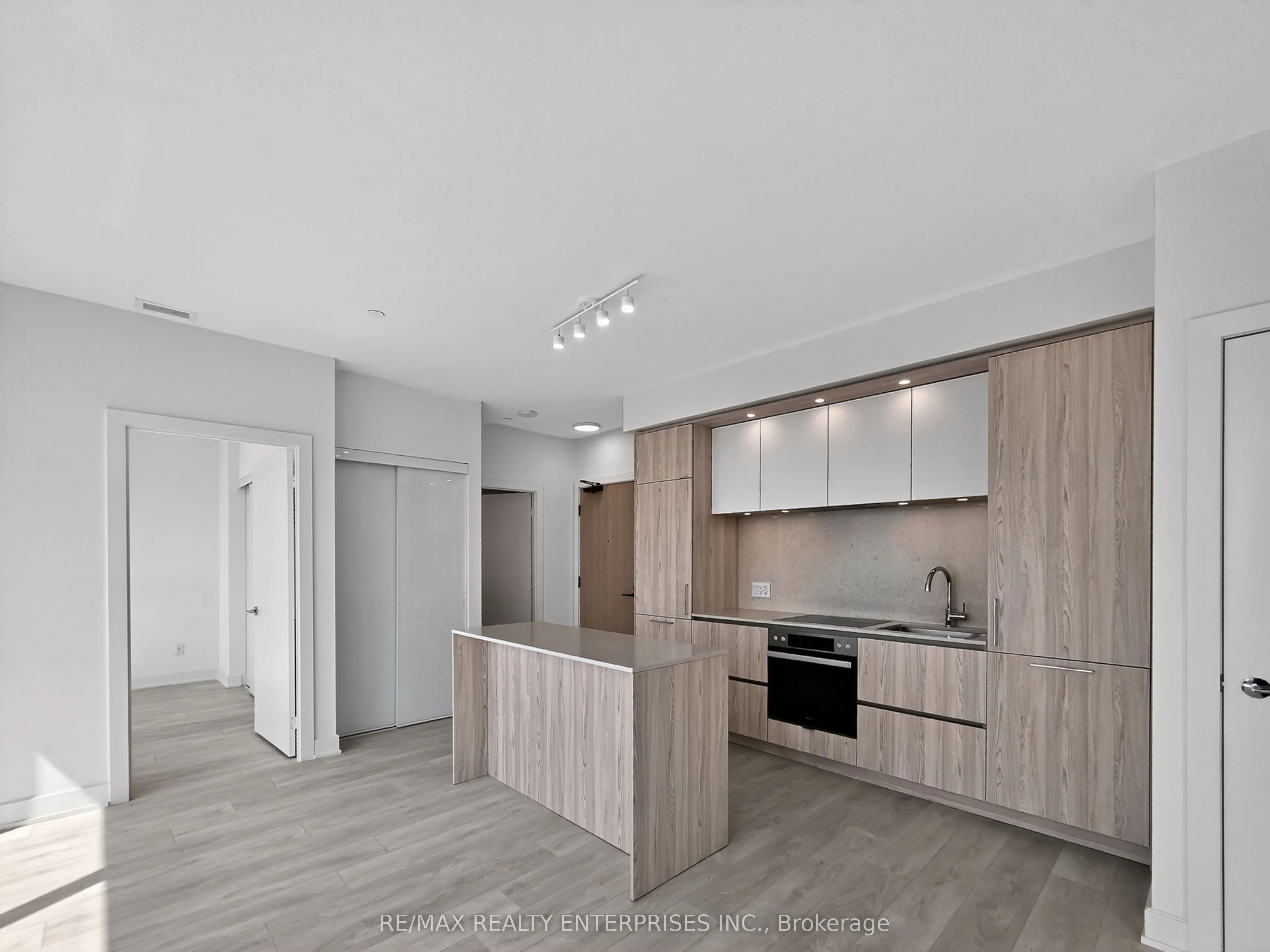 15 Mercer Street, #2701