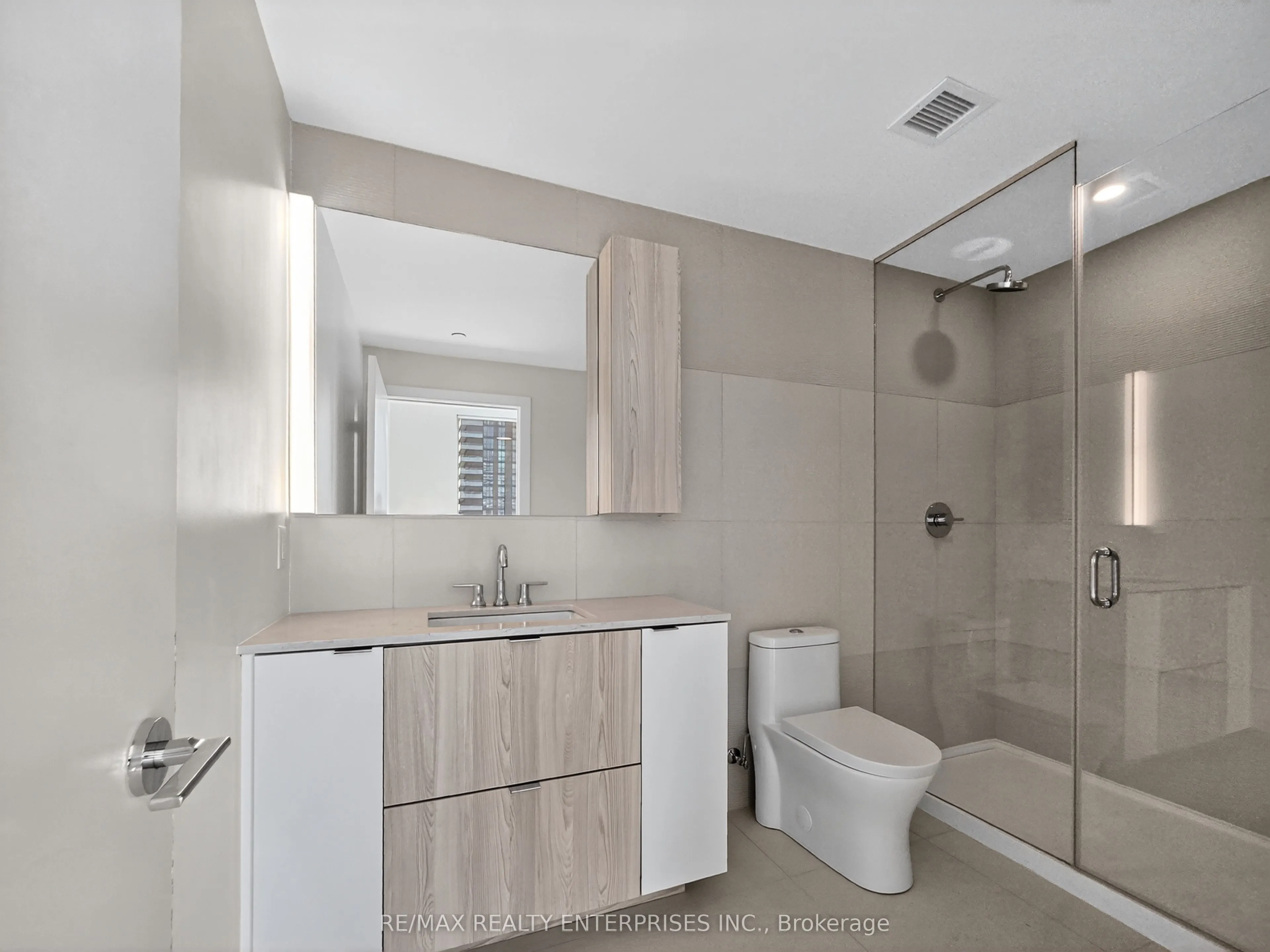 15 Mercer Street, #2701