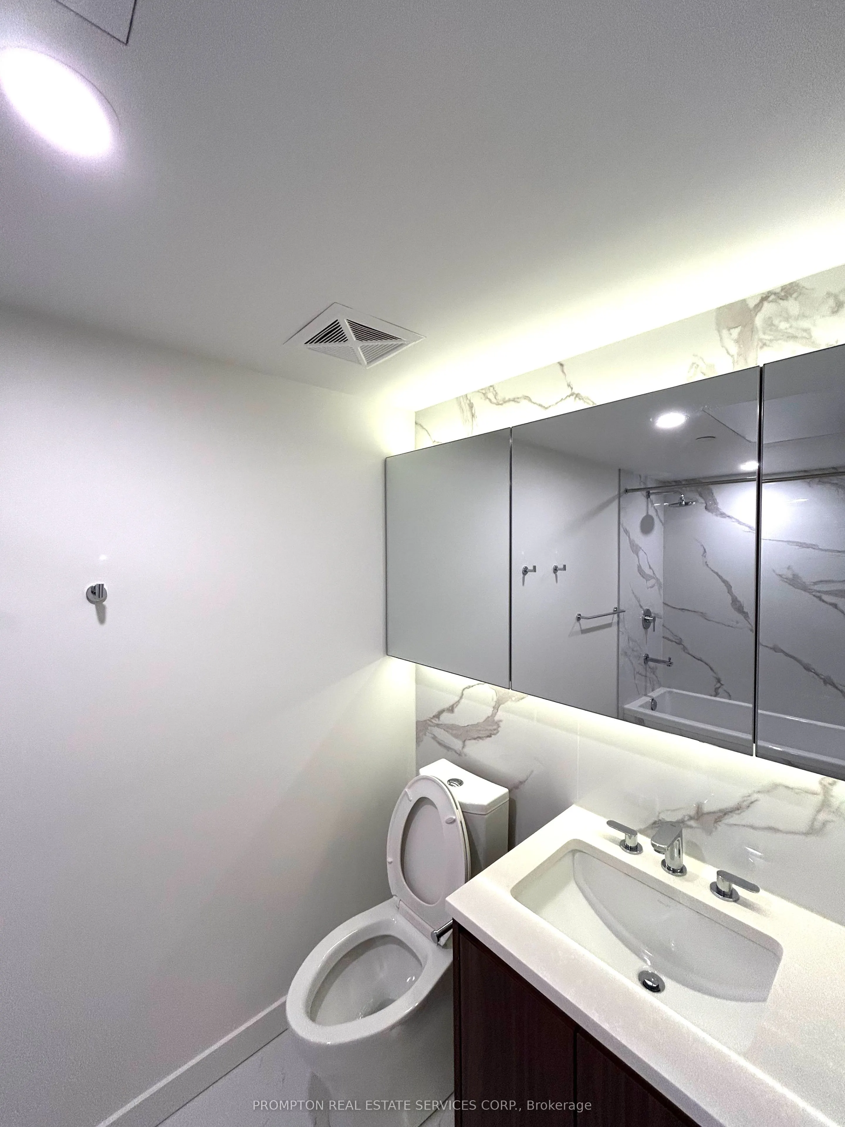 1 Concord Cityplace Way, #2711