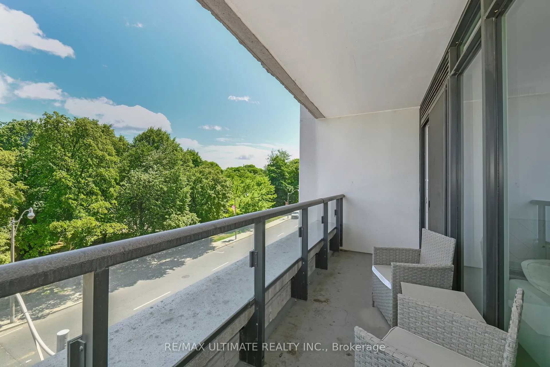 3018 Yonge Street, #806