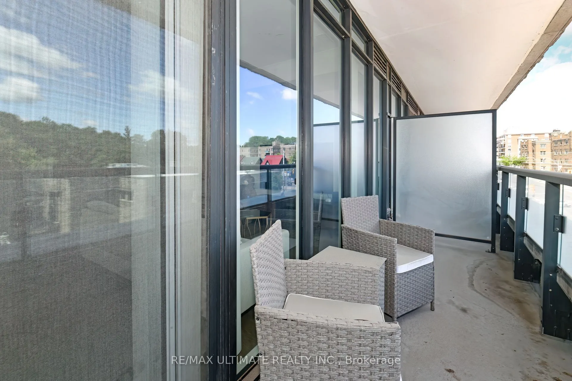 3018 Yonge Street, #806