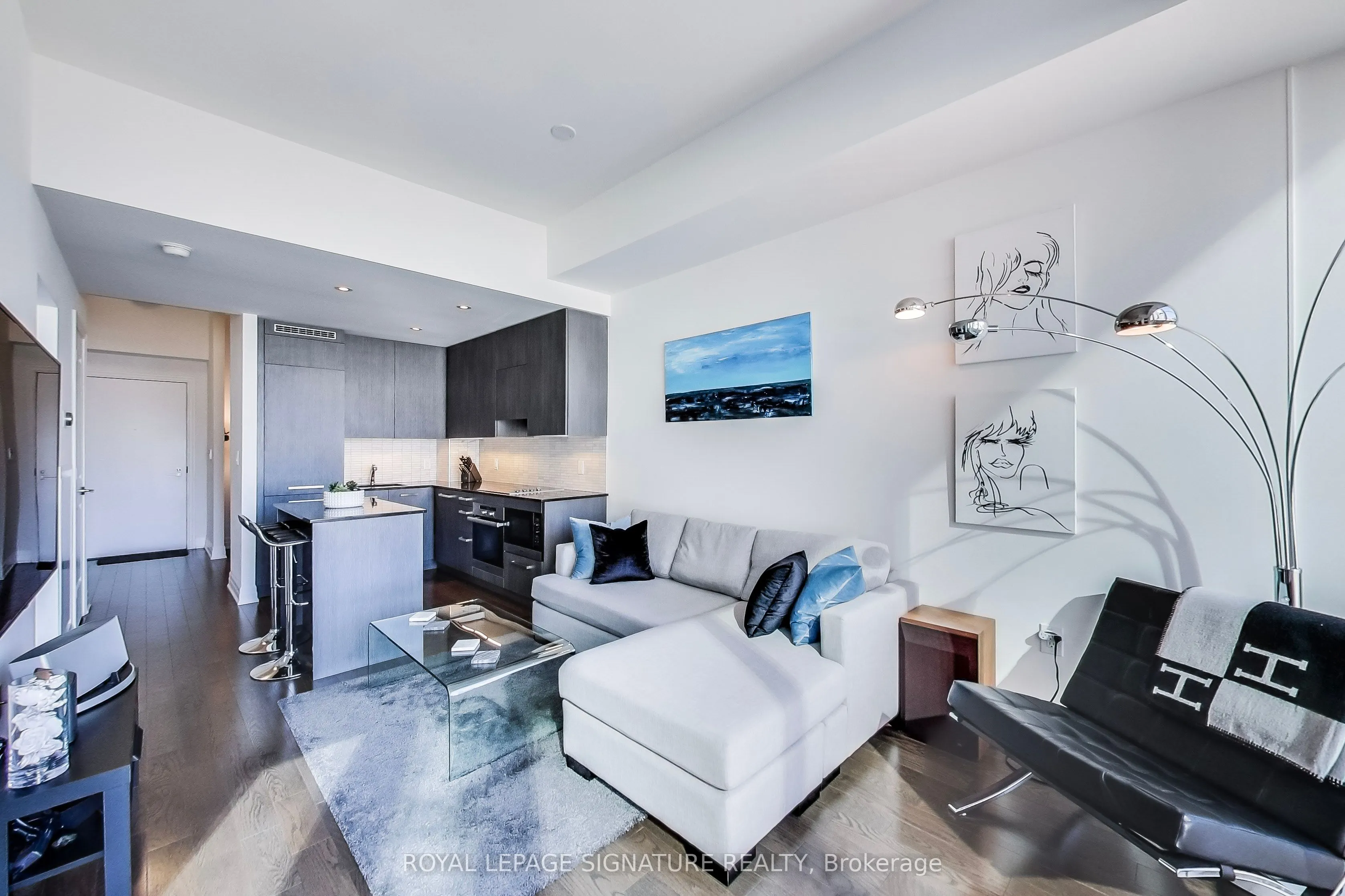 8 The Esplanade, #1104
