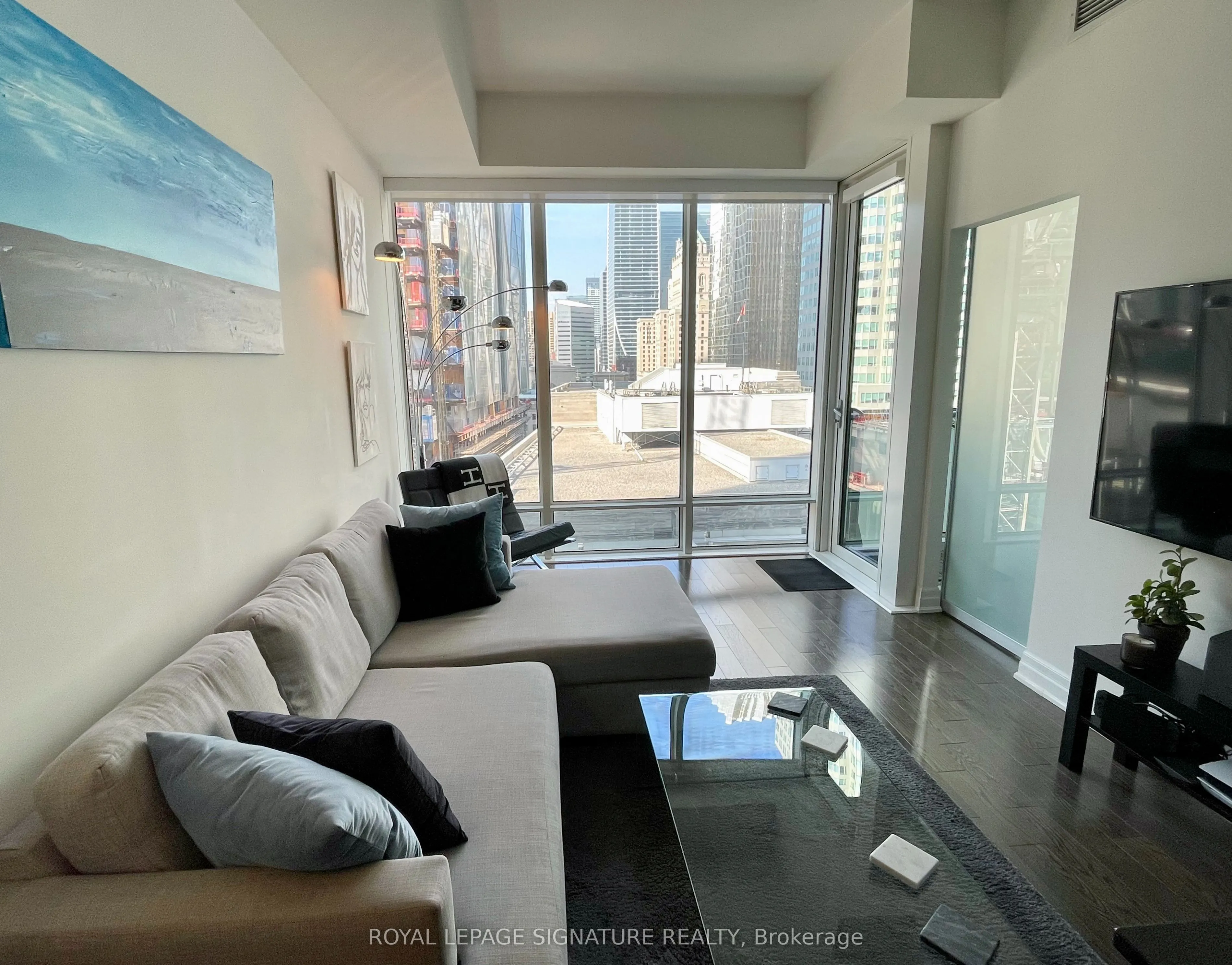 8 The Esplanade, #1104