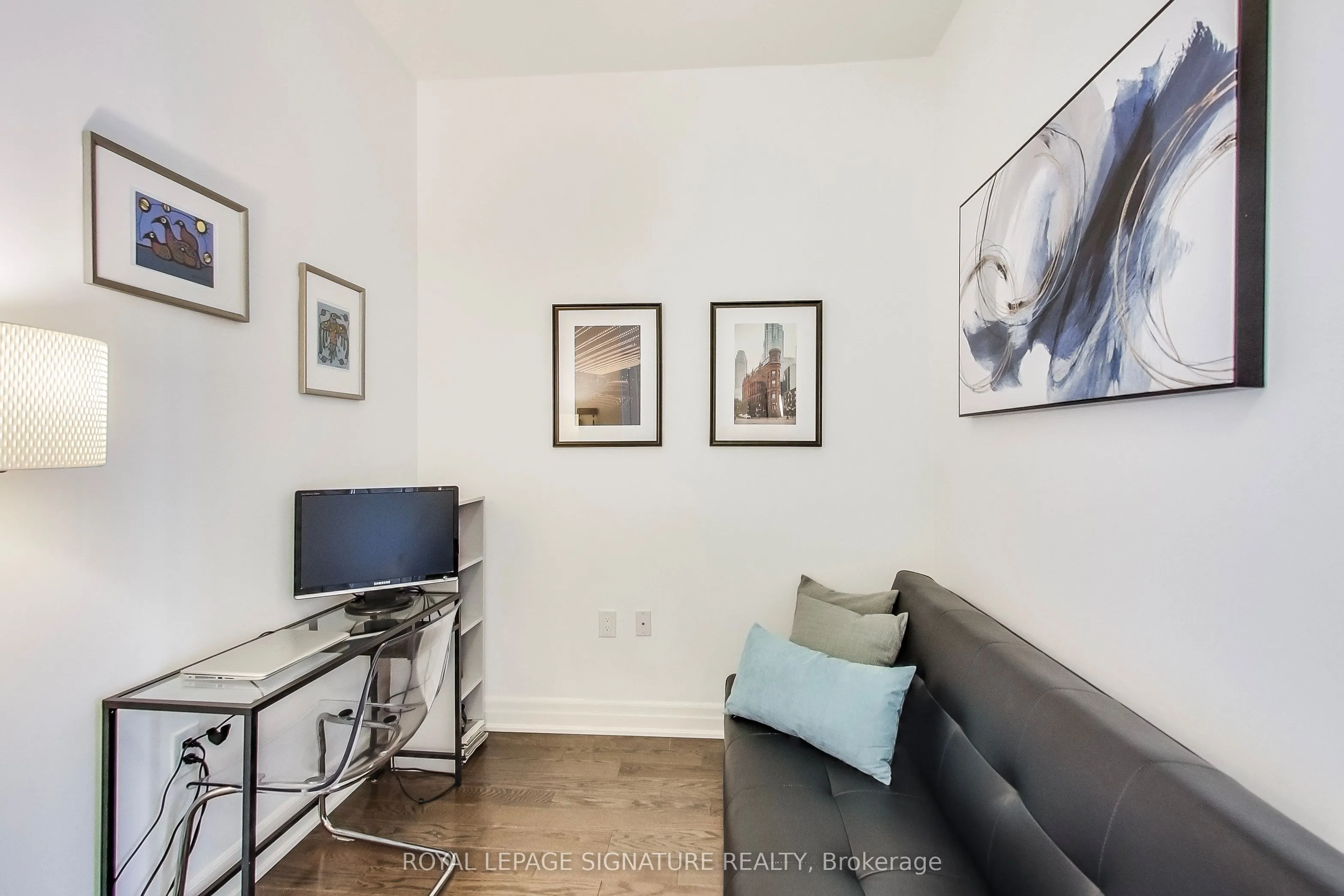 8 The Esplanade, #1104