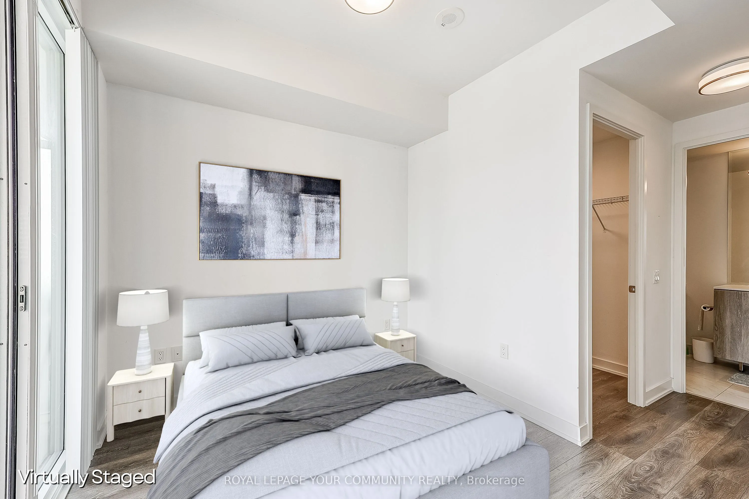 15 Queens Quay Street E, #1808