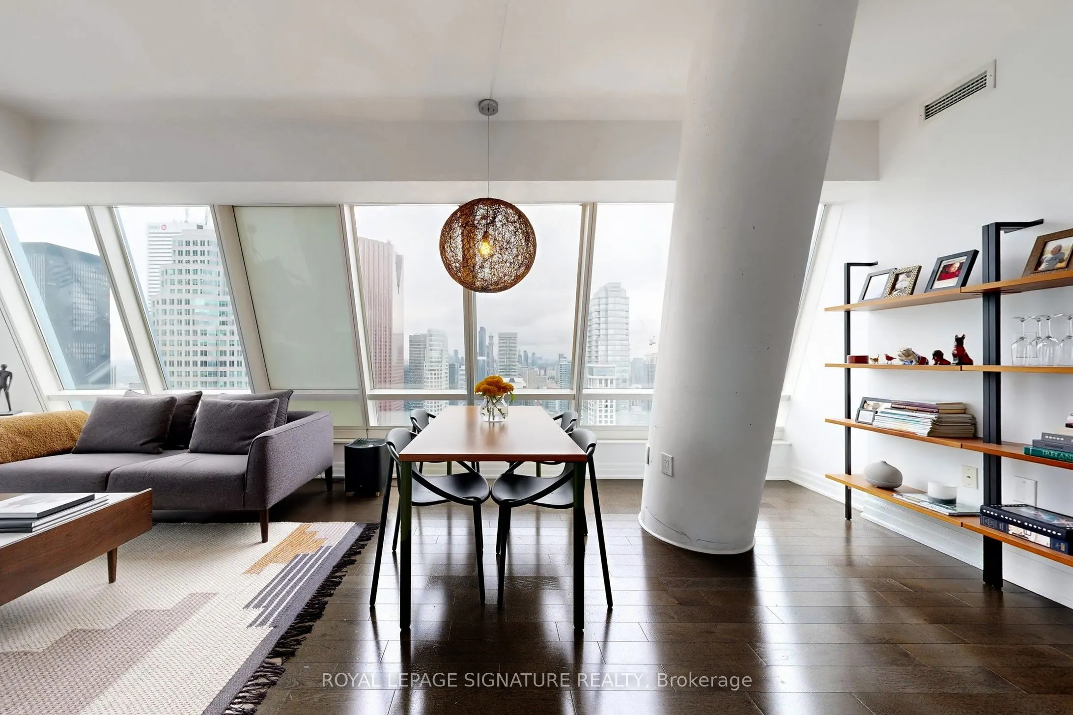 8 The Esplanade, #5204