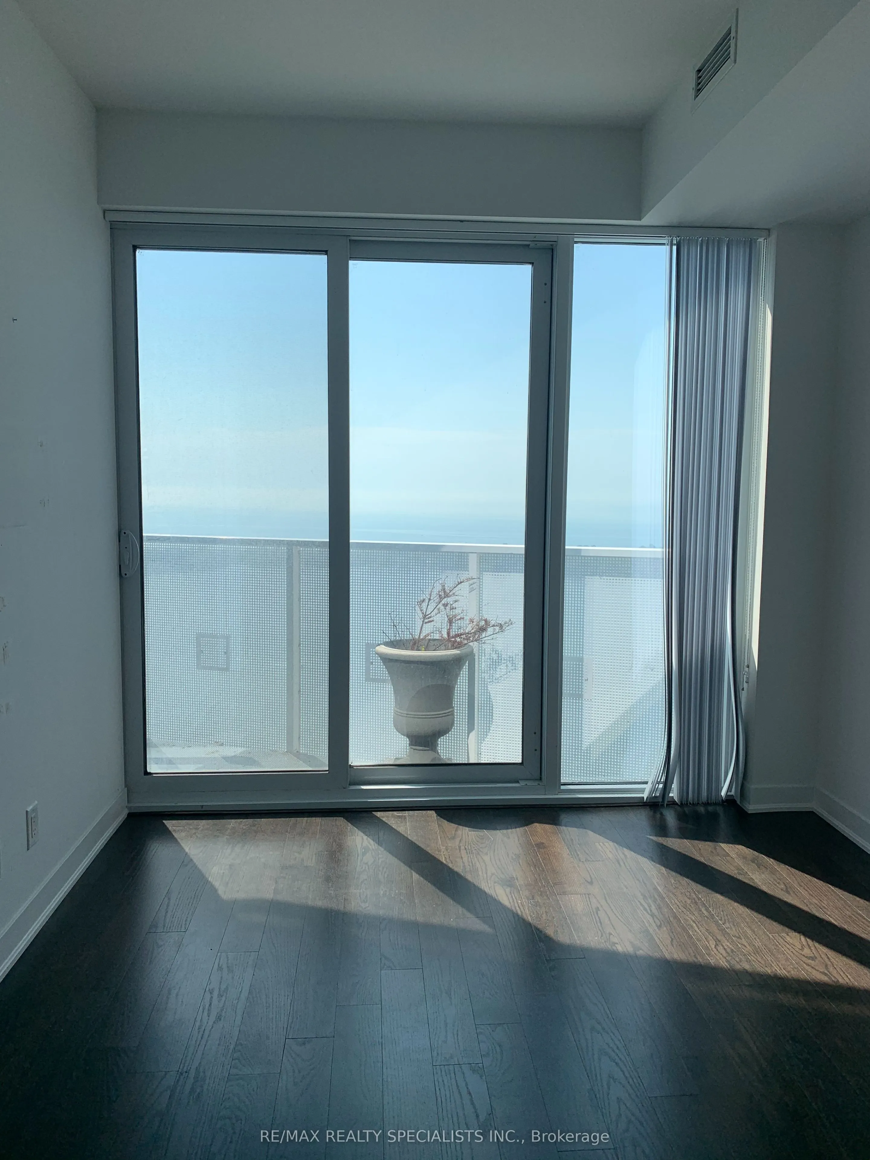 88 Harbour Street, #6608