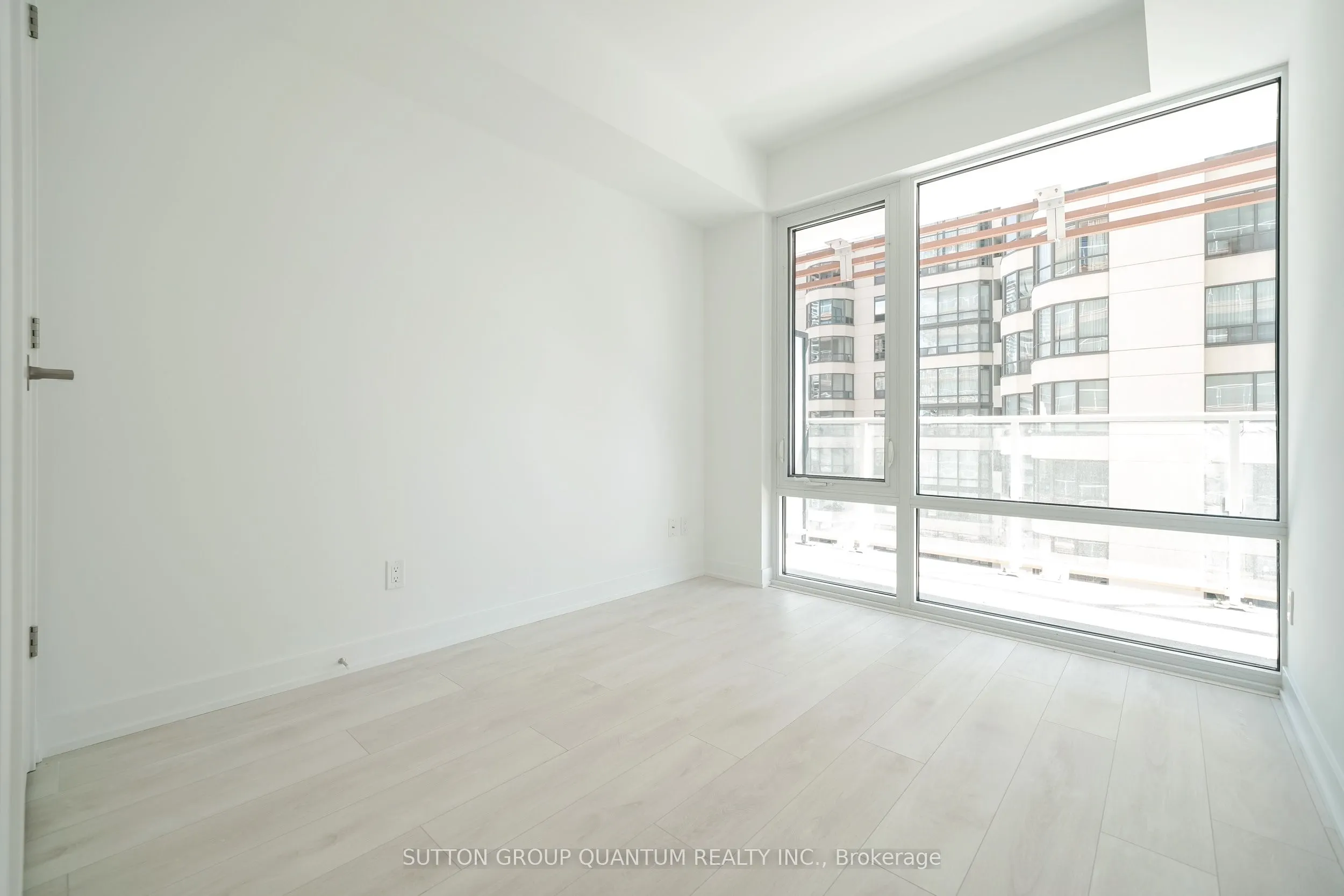 18 Maitland Terrace, #902