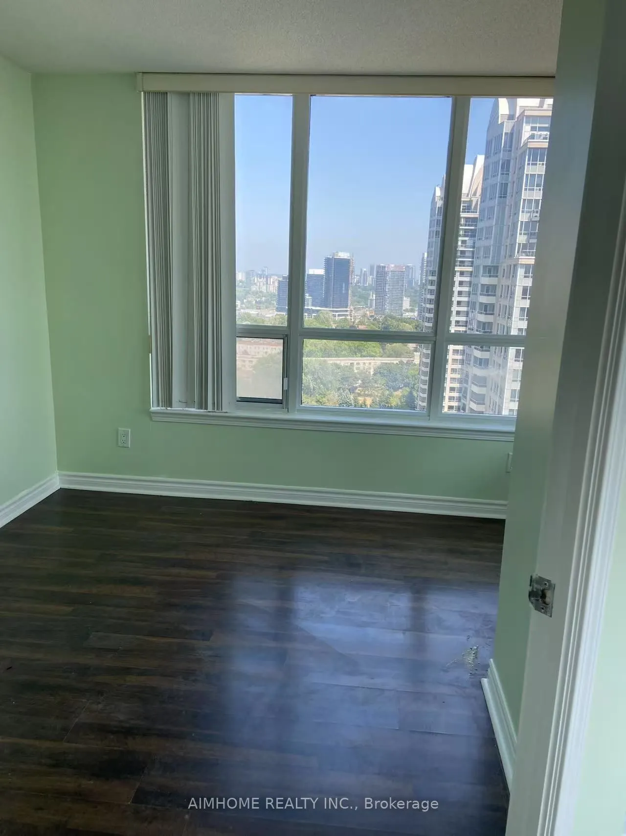 17 Barberry Place, #2107