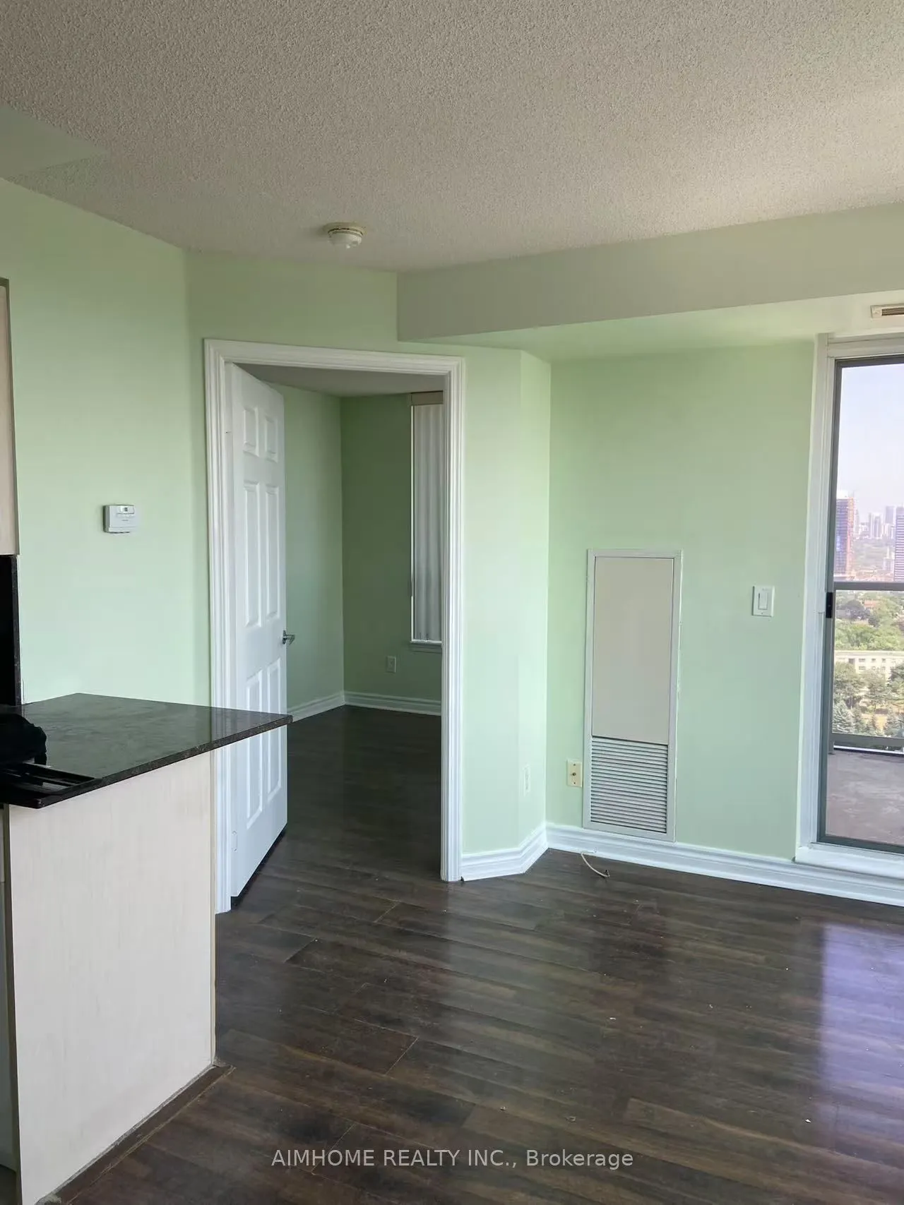 17 Barberry Place, #2107