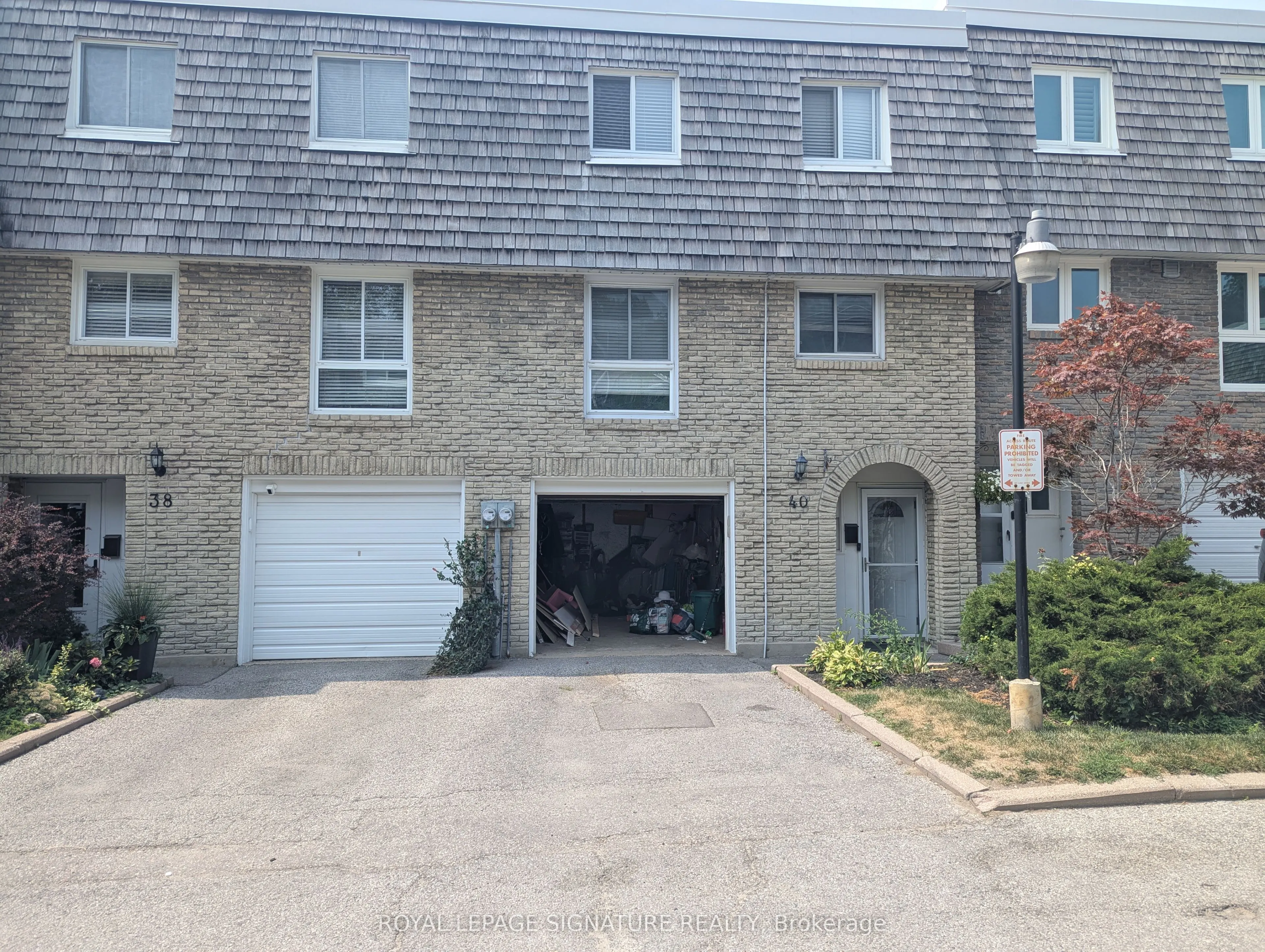 40 Wild Briarway, #40