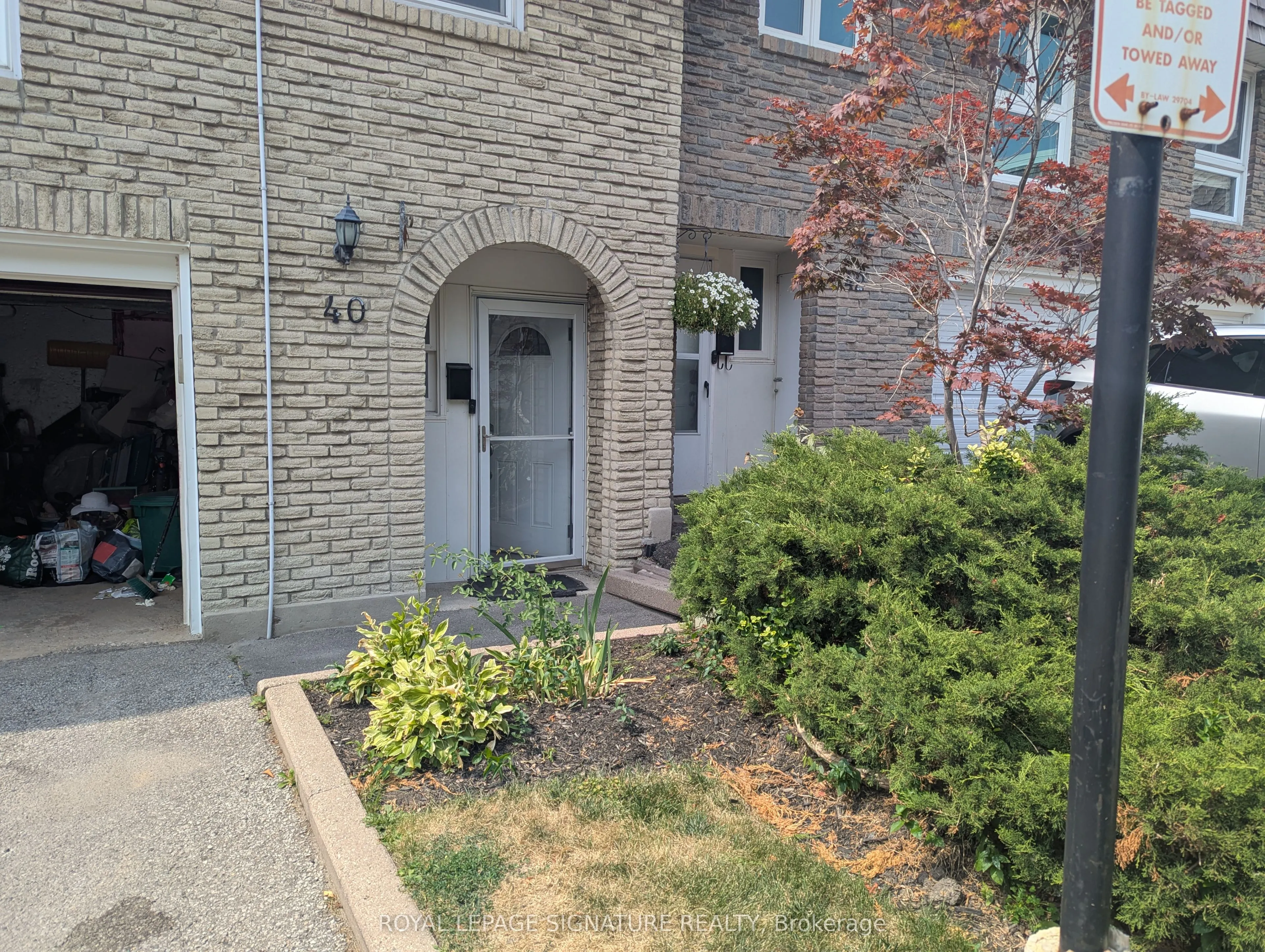 40 Wild Briarway, #40