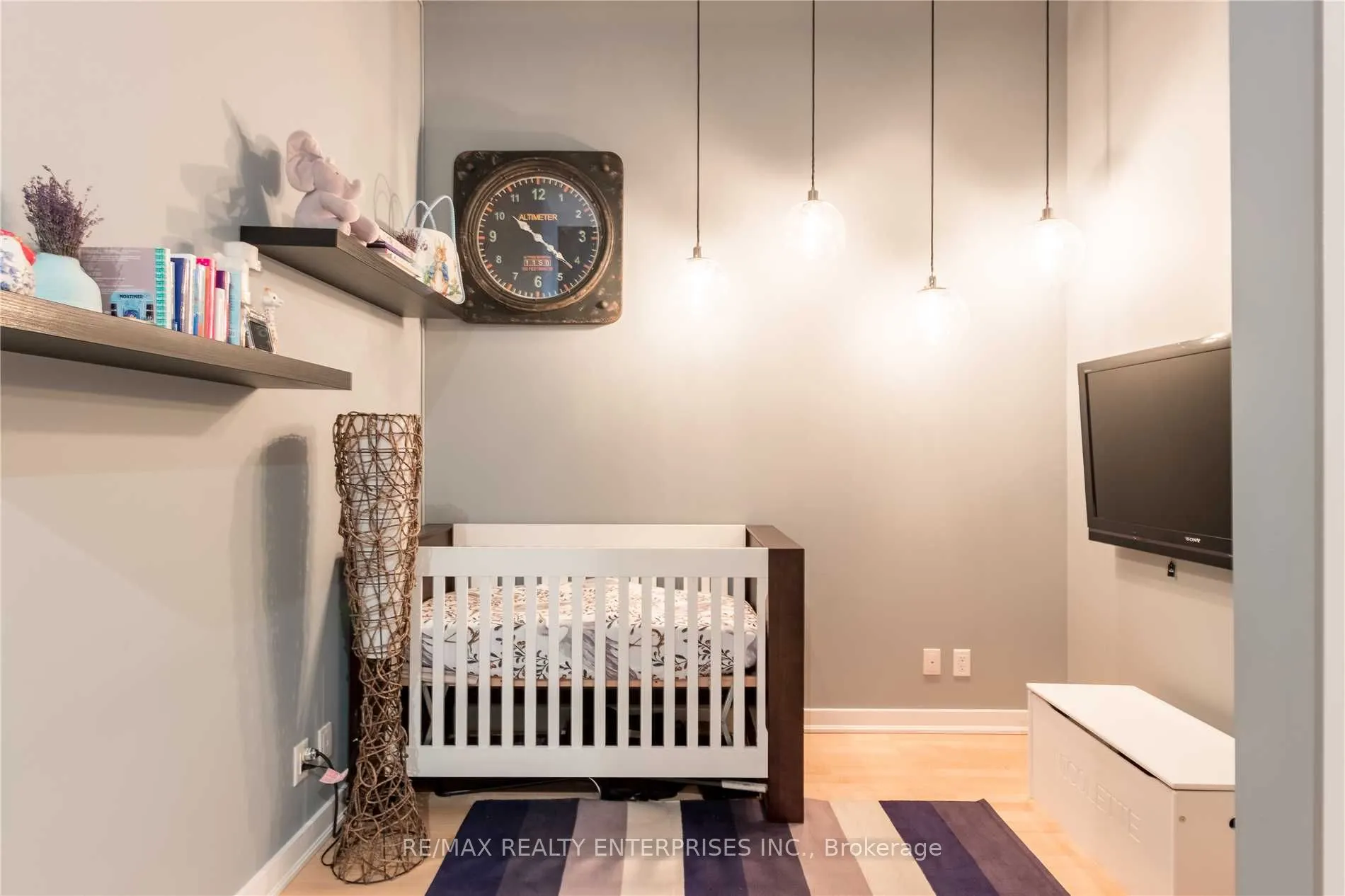 43 Hanna Avenue, #416