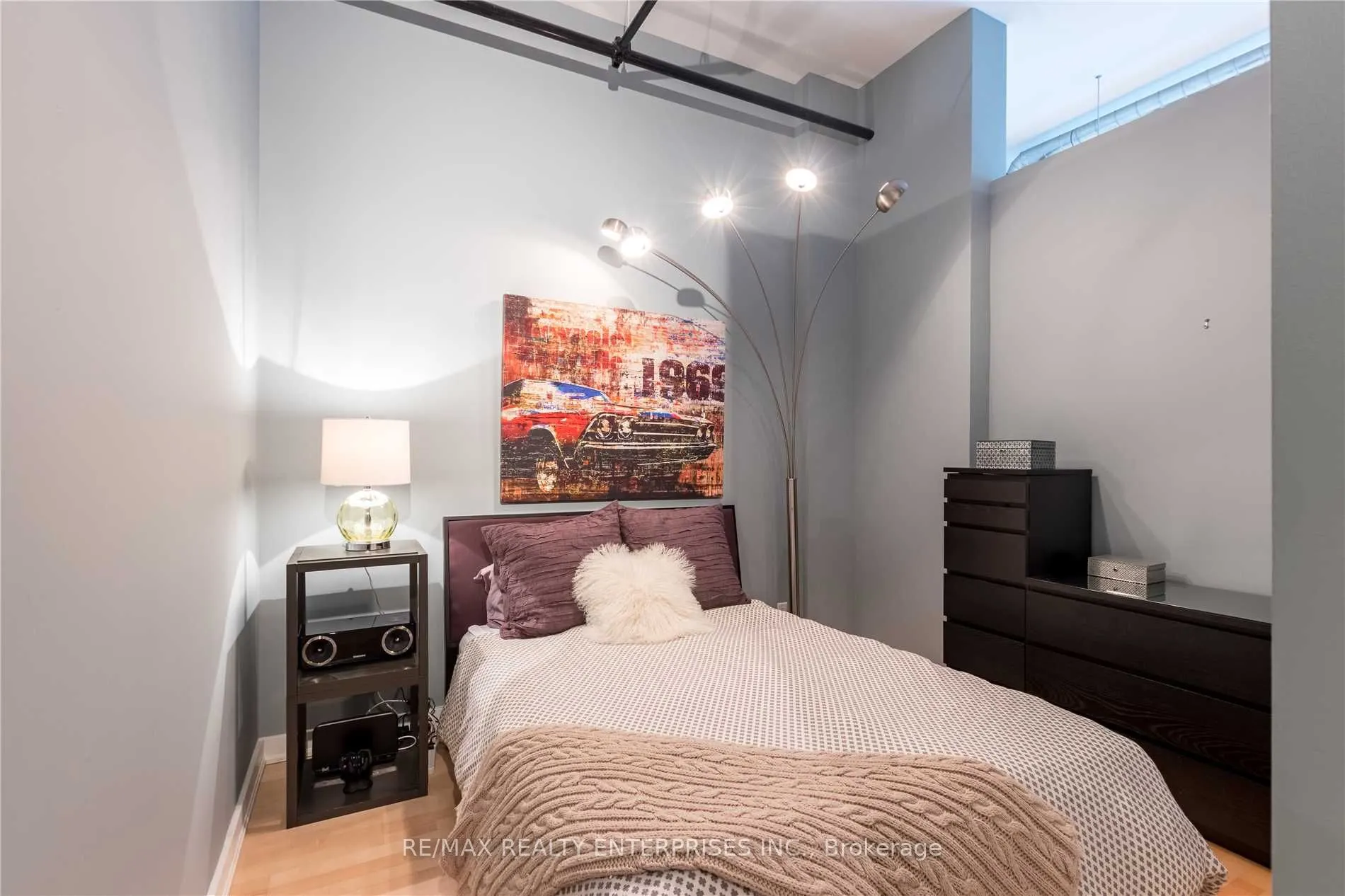 43 Hanna Avenue, #416