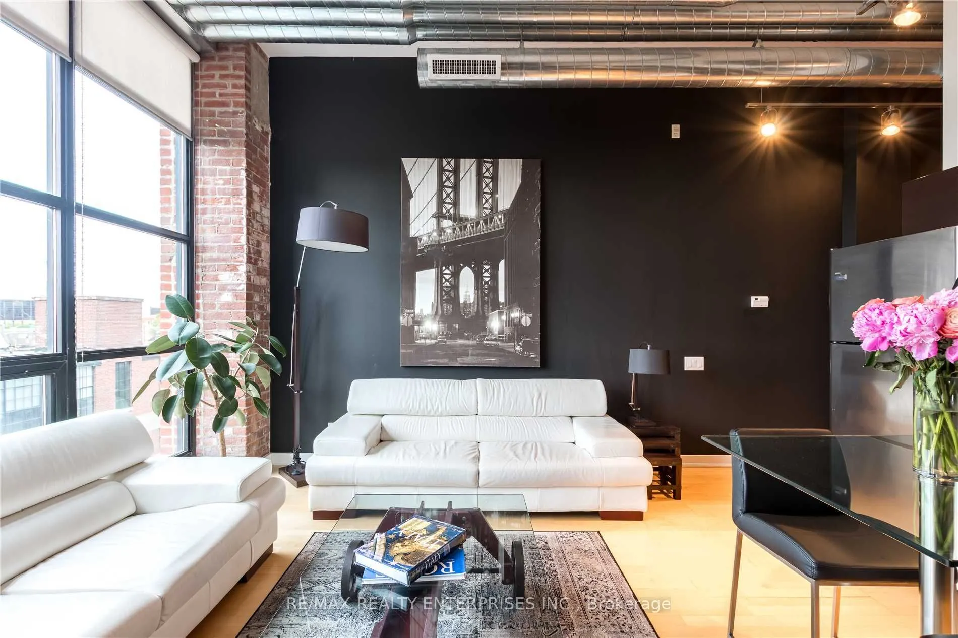 43 Hanna Avenue, #416