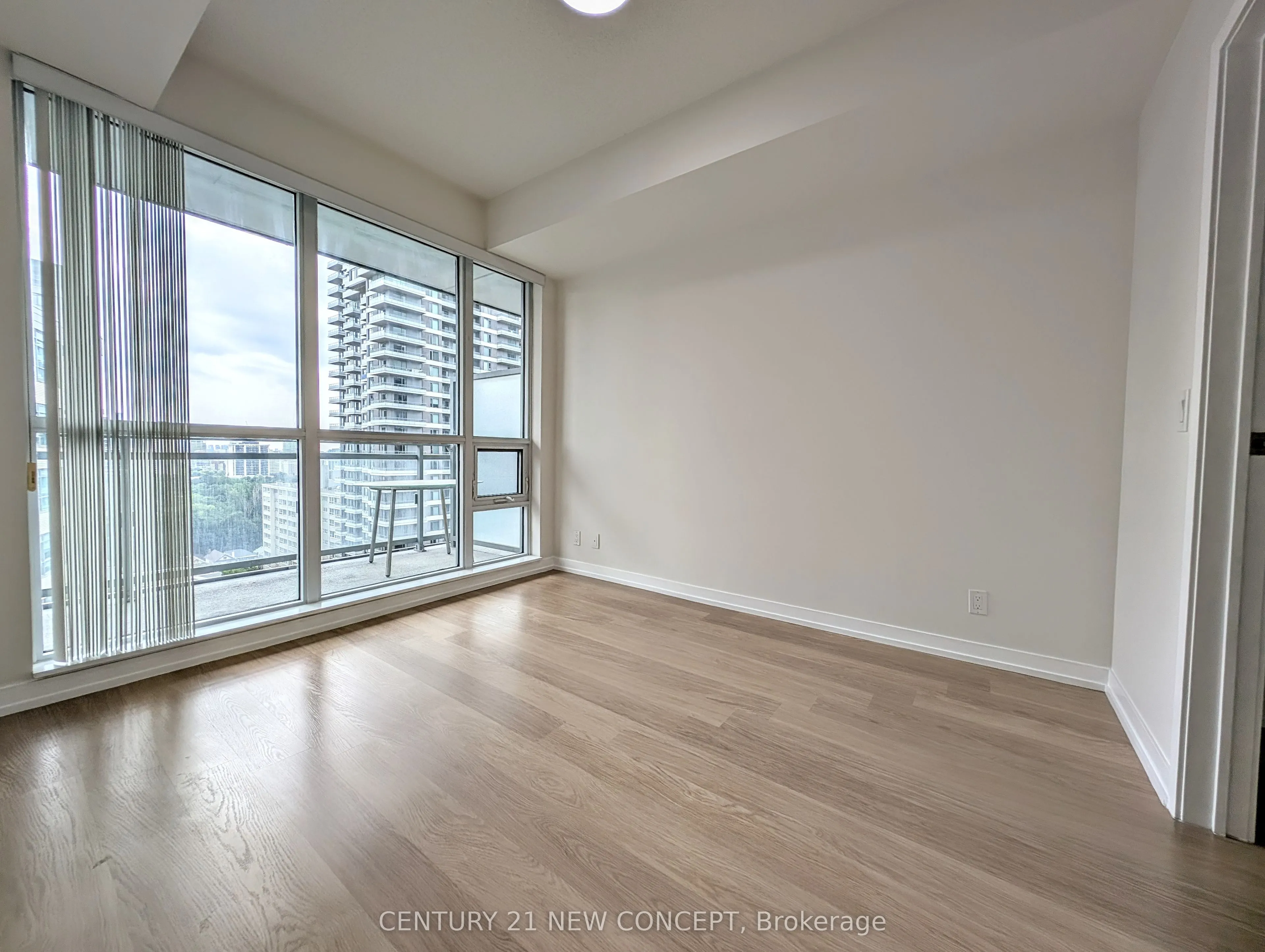 89 Dunfield Avenue, #1409