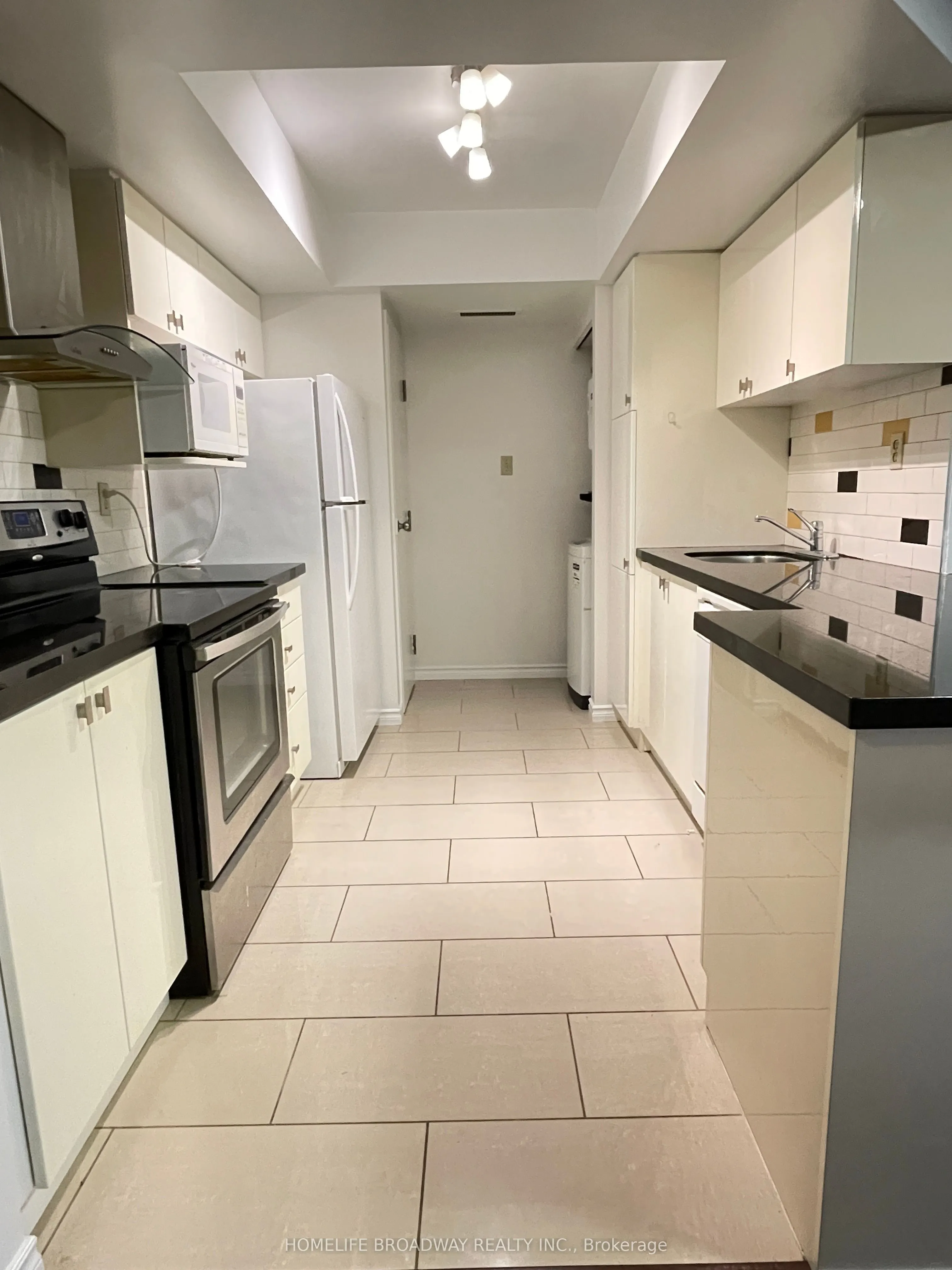 1001 Bay Street, #2205