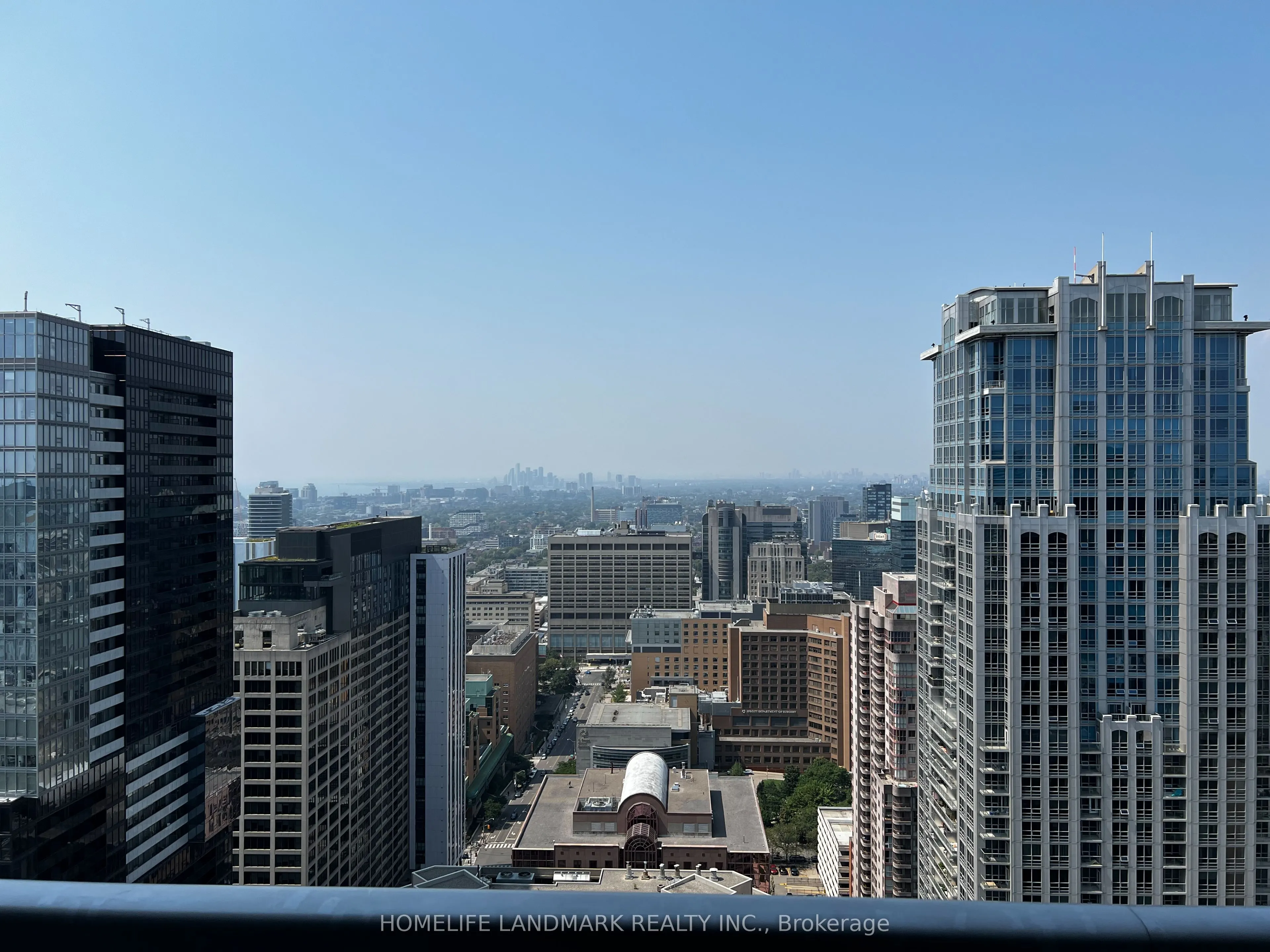 386 Yonge Street, #3814