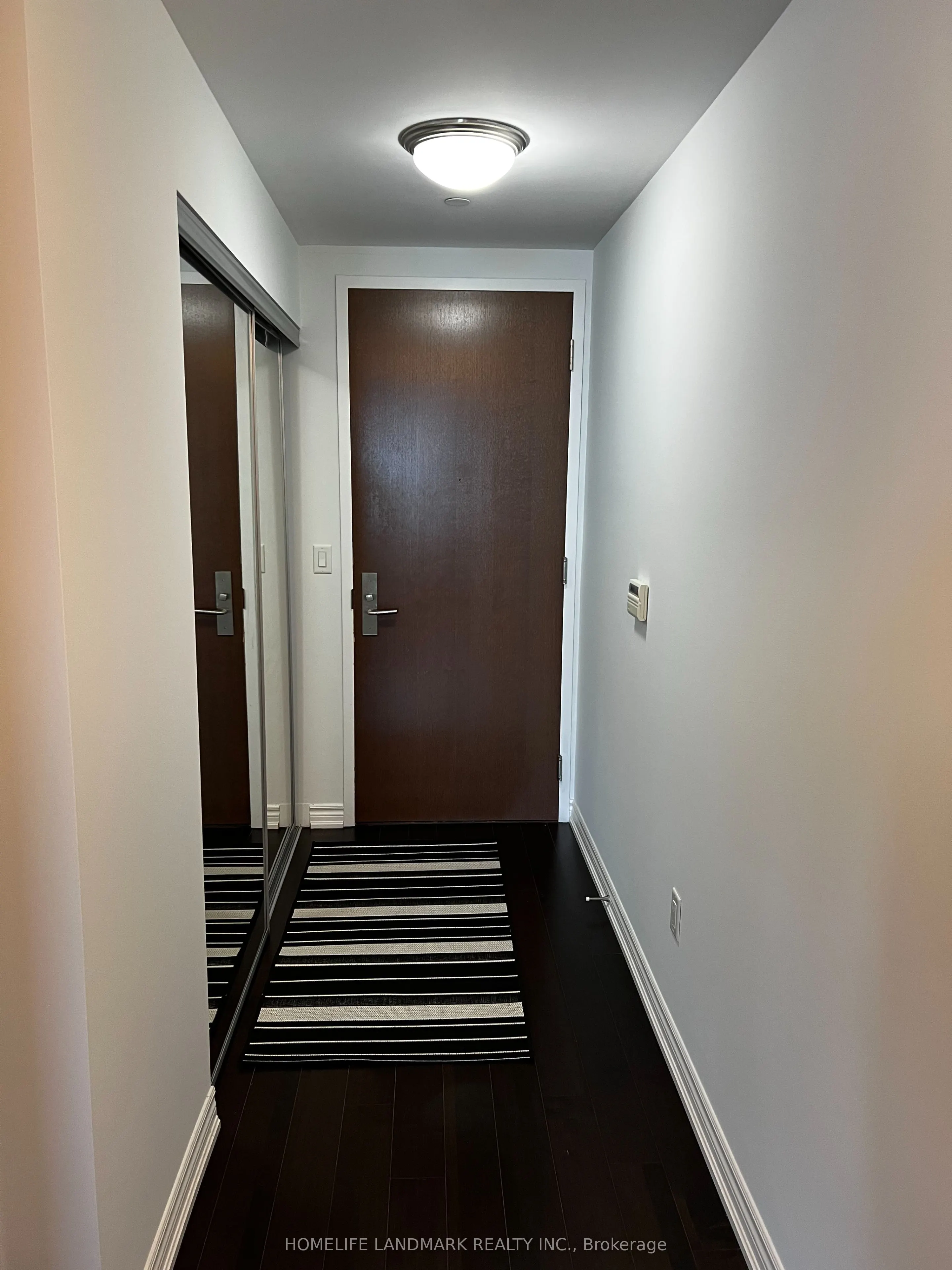 386 Yonge Street, #3814