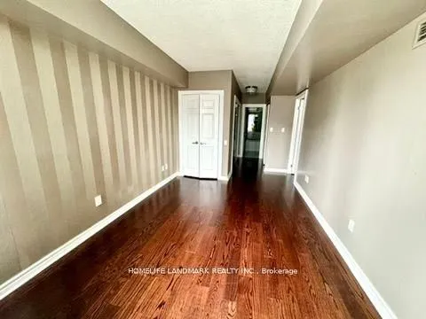 71 Simcoe Street, #1002