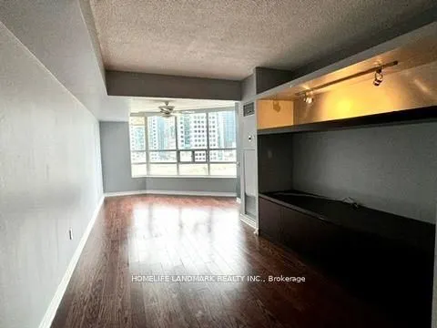 71 Simcoe Street, #1002