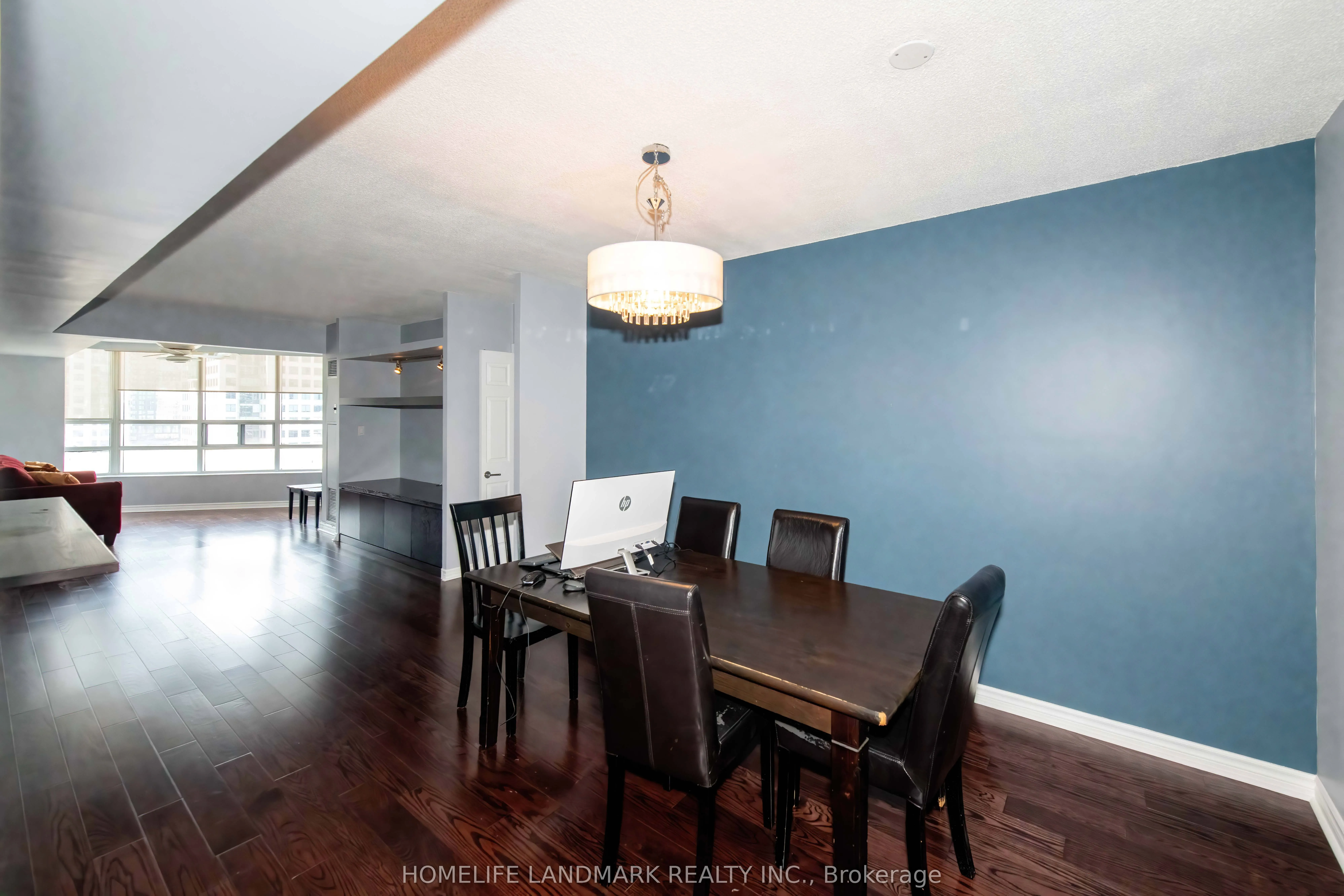 71 Simcoe Street, #1002