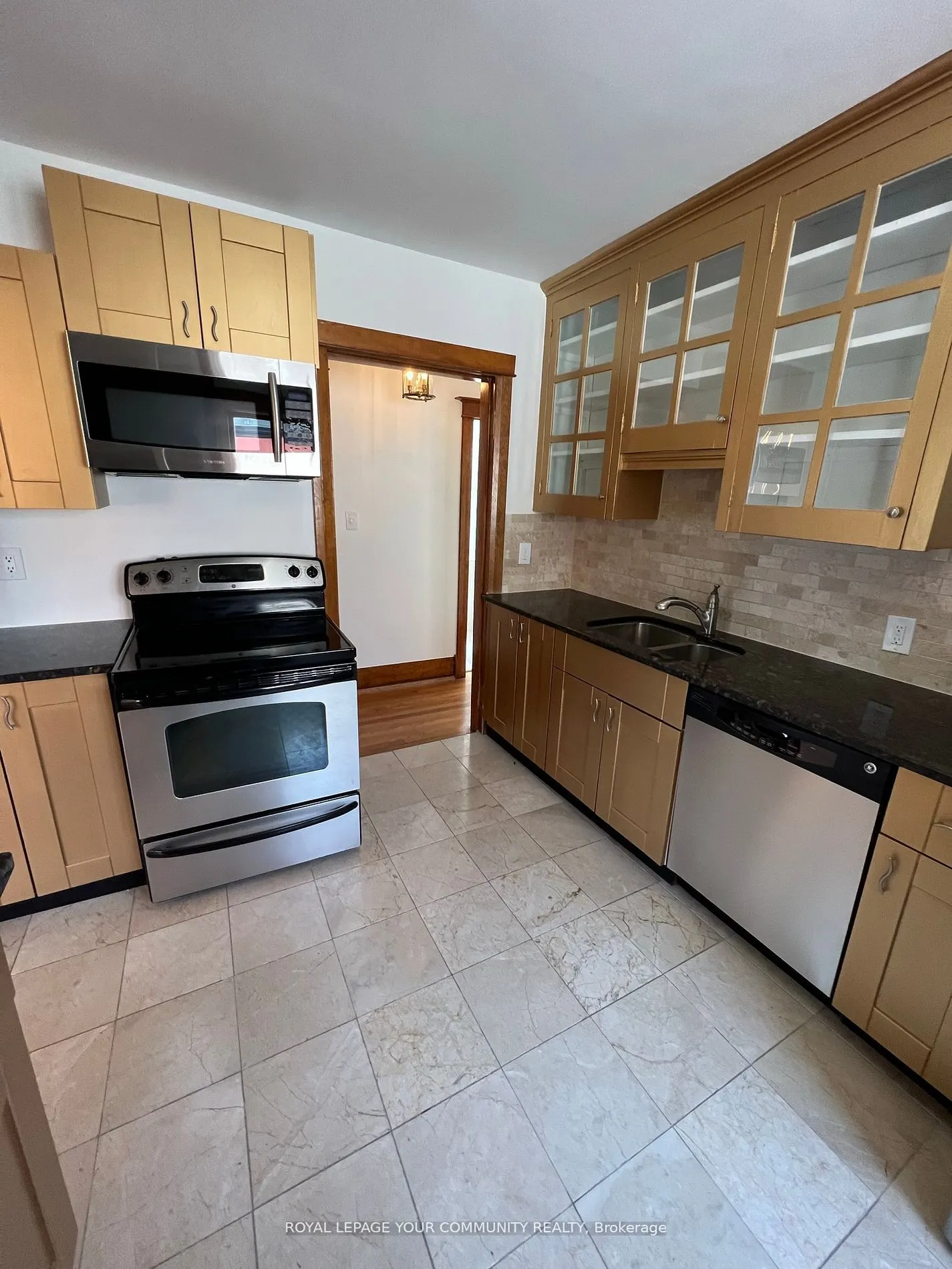 162 Glen Road, #3