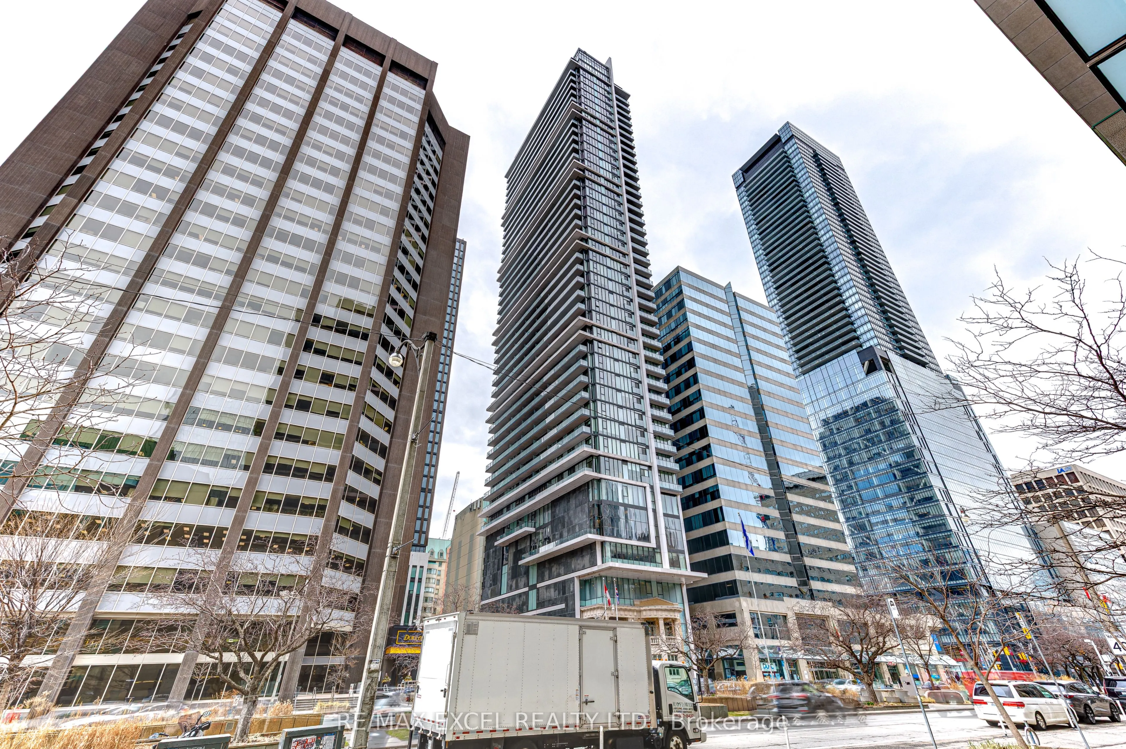 426 University Avenue, #1705