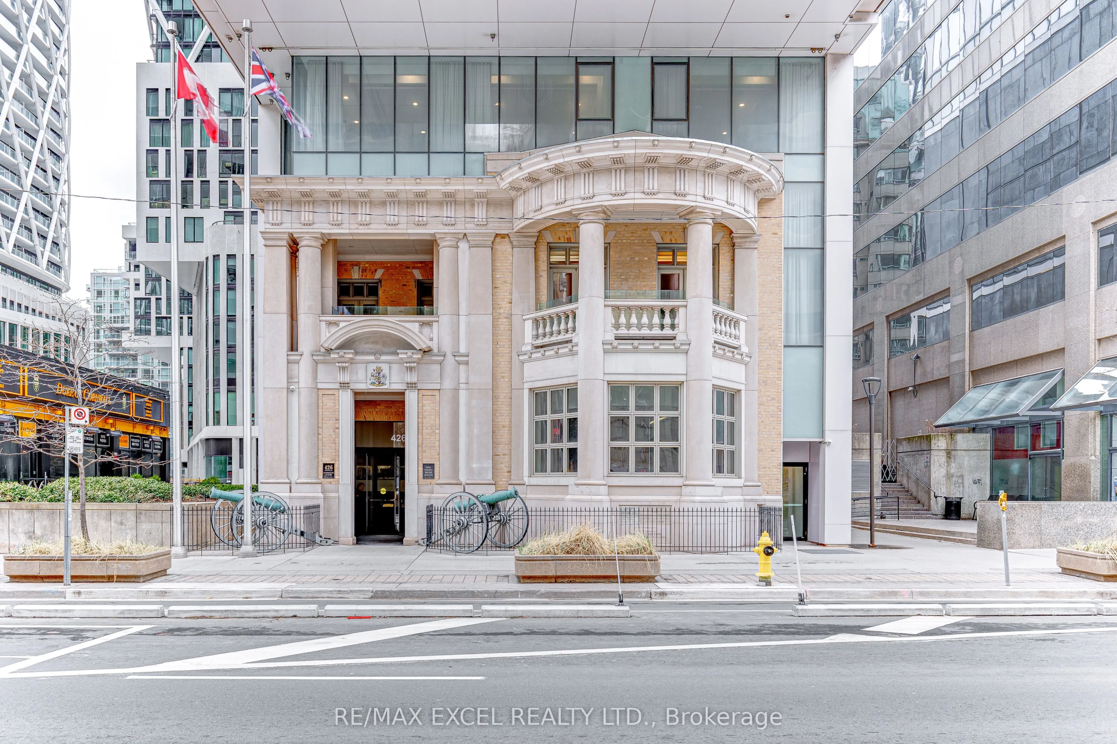 426 University Avenue, #1705