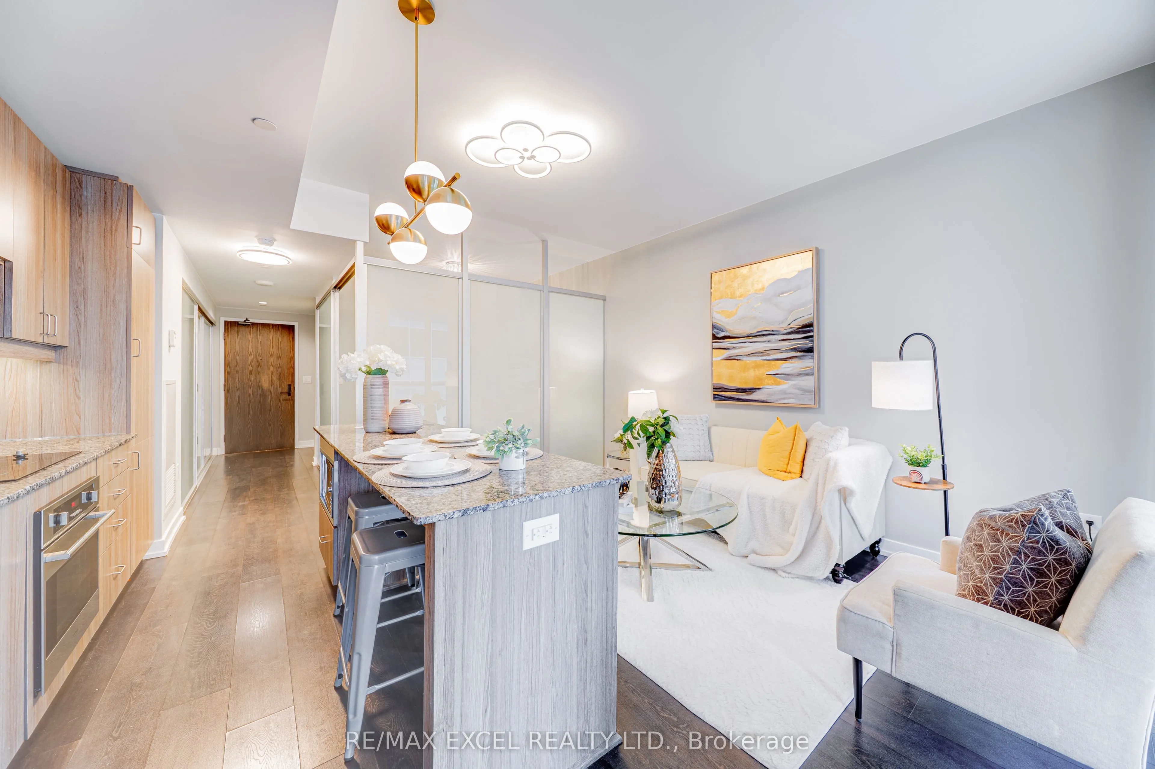 426 University Avenue, #1705