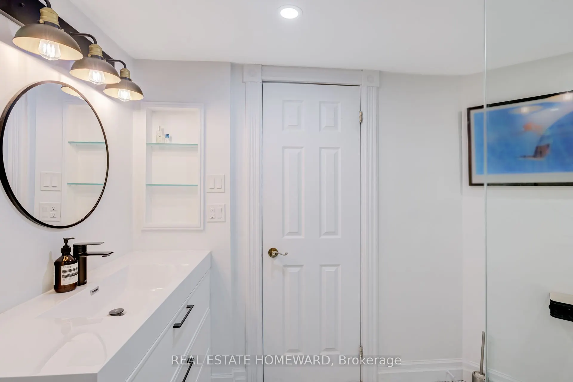 25 Maitland Street, #410