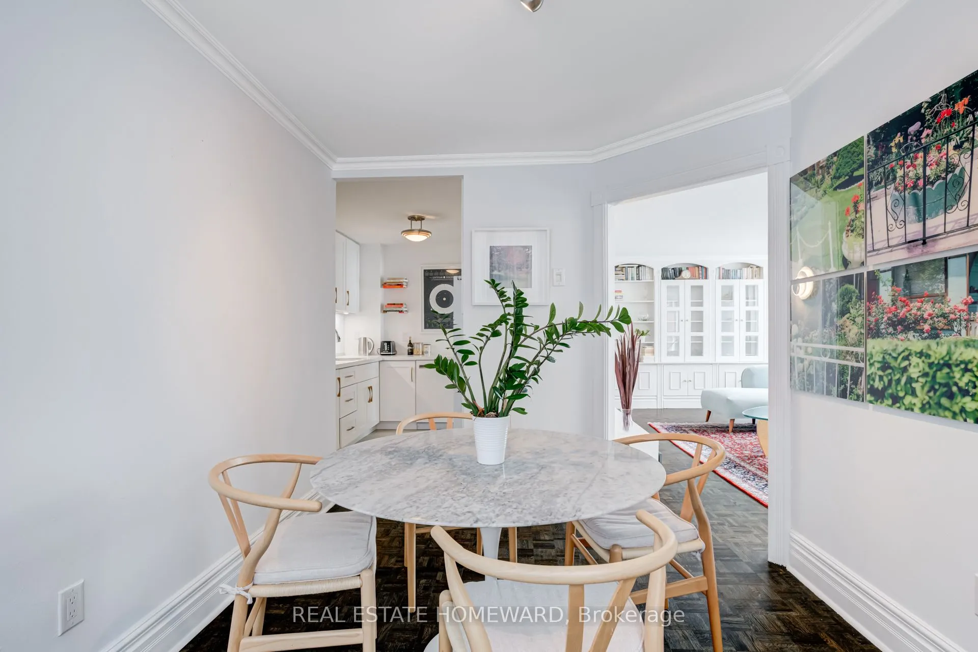 25 Maitland Street, #410