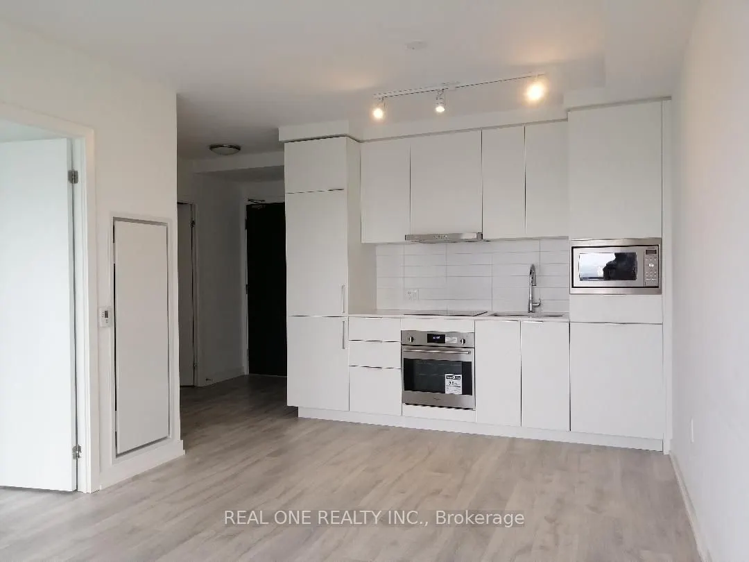 8 Olympic Garden Drive, #1903