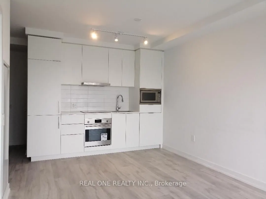 8 Olympic Garden Drive, #1903