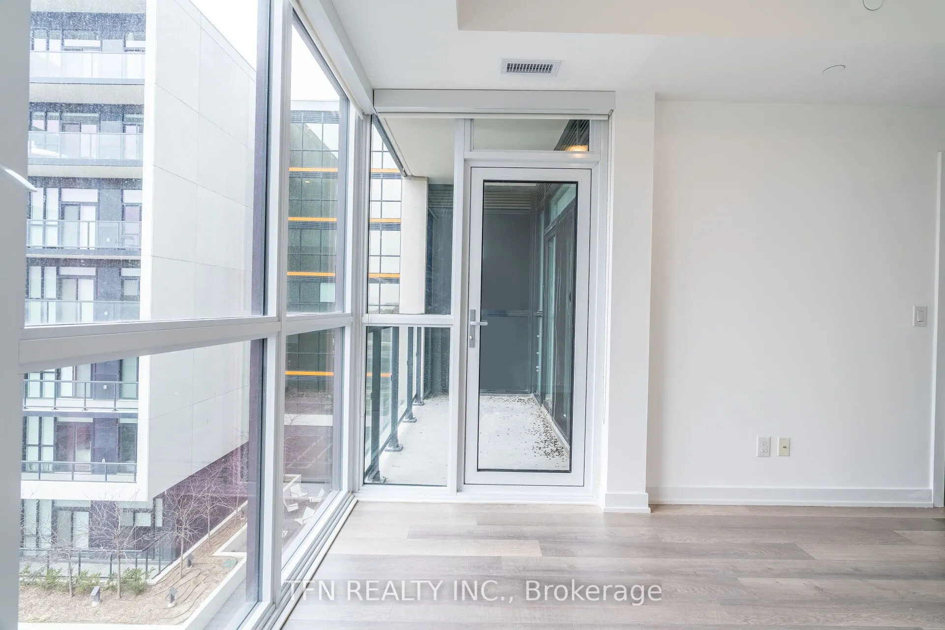 1603 Eglinton Avenue W, #506