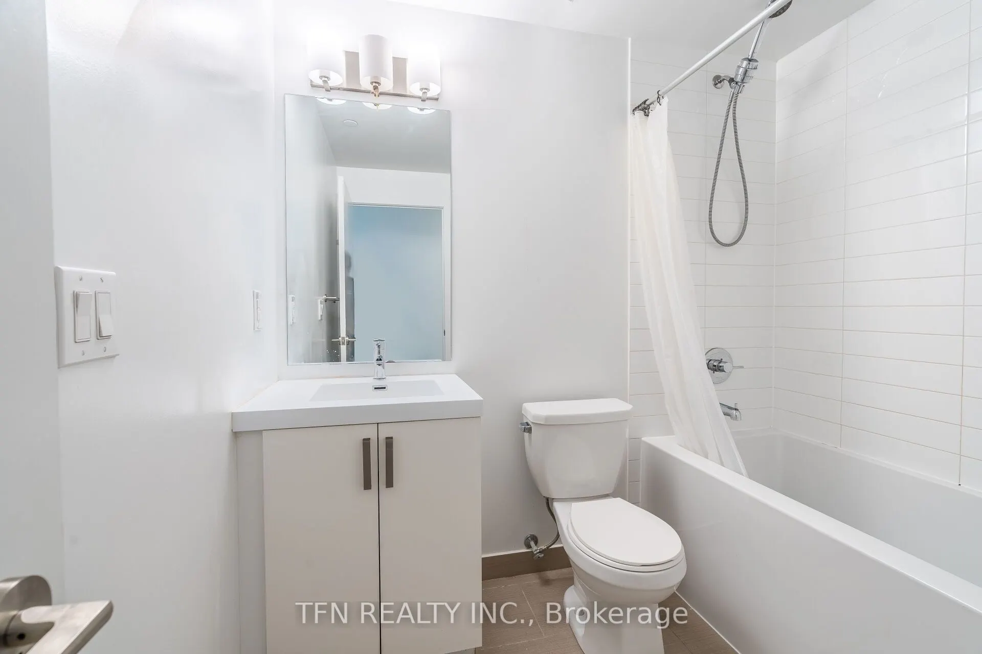 1603 Eglinton Avenue W, #506