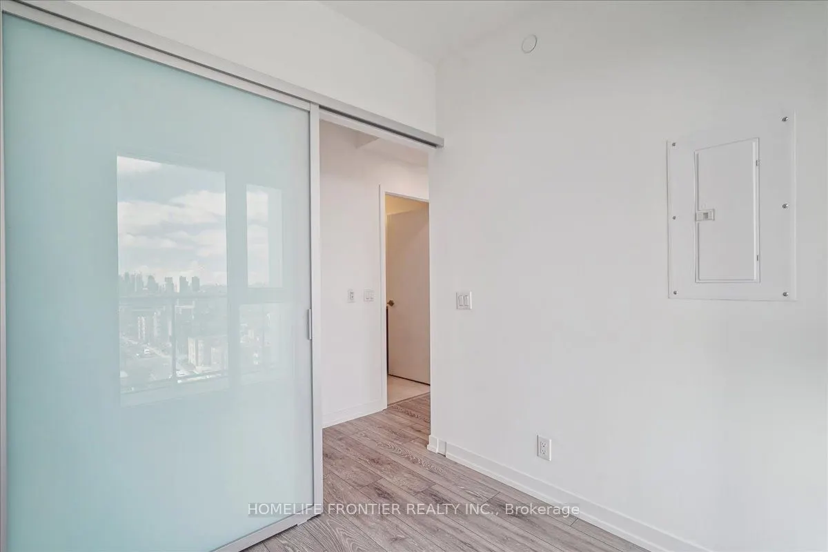 2020 Bathurst Street, #1916
