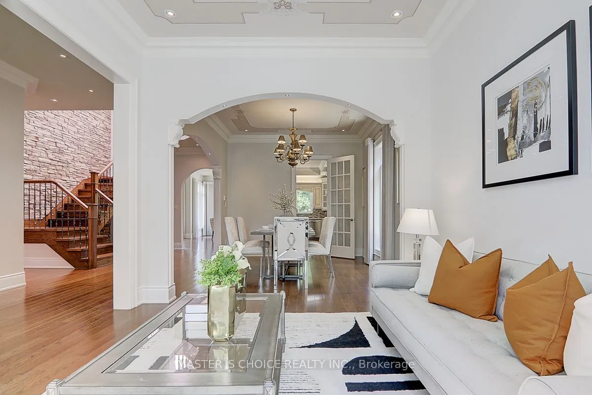 6 Terrace Avenue
