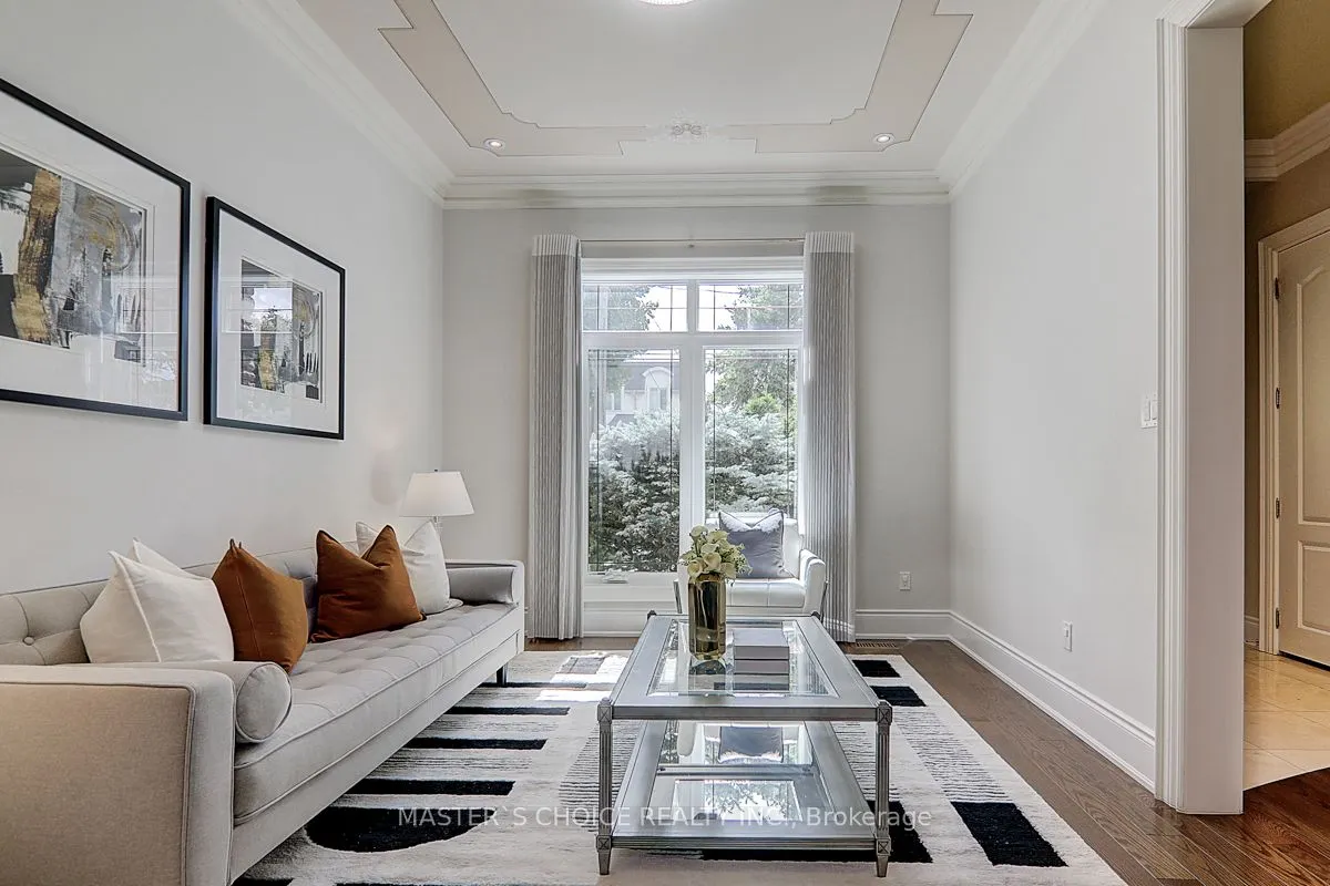 6 Terrace Avenue