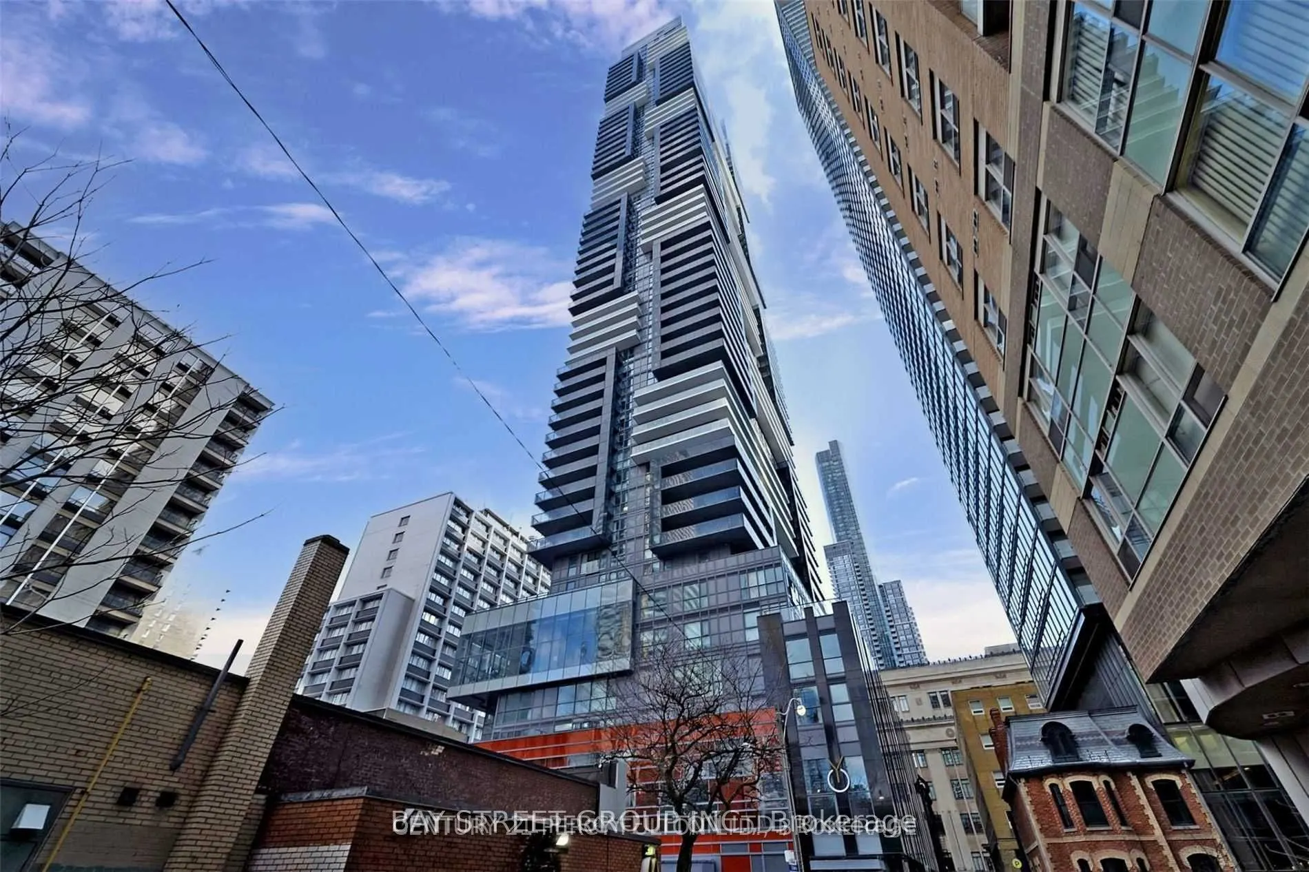 7 Grenville Street S, #2206